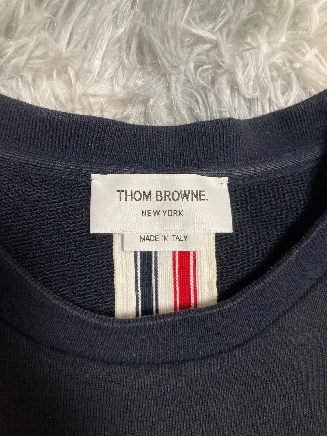 [2 size] 톰브라운 백삼선 맨투맨 상품이미지4