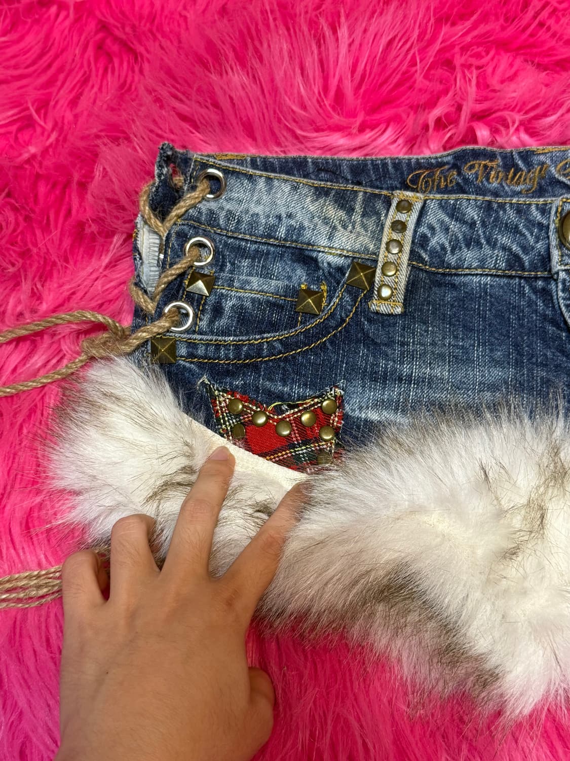 리얼 갸루맛 빈티지 퍼 숏츠 상품이미지3