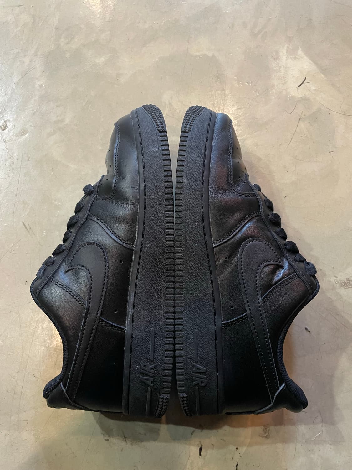 나이키 에어포스1 블랙 240 상품이미지4