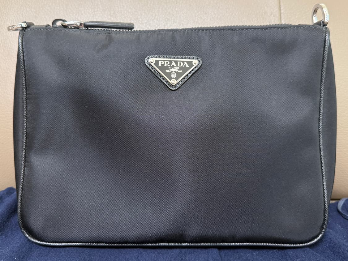 프라다 나일론 사피아노 테수토 숄더백 블랙 상품이미지2