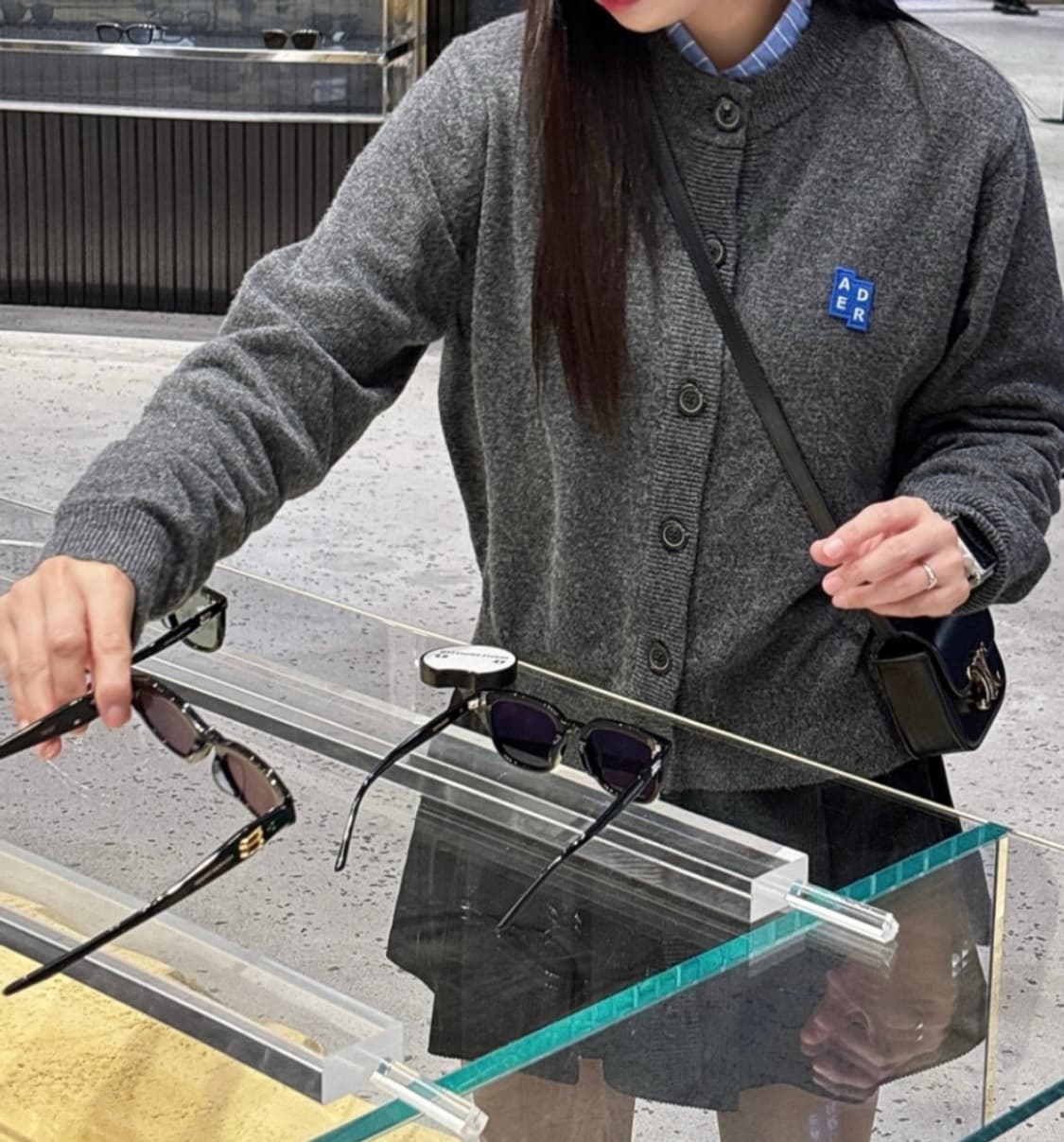 셀린느 미니 클로드 블랙 상품이미지3