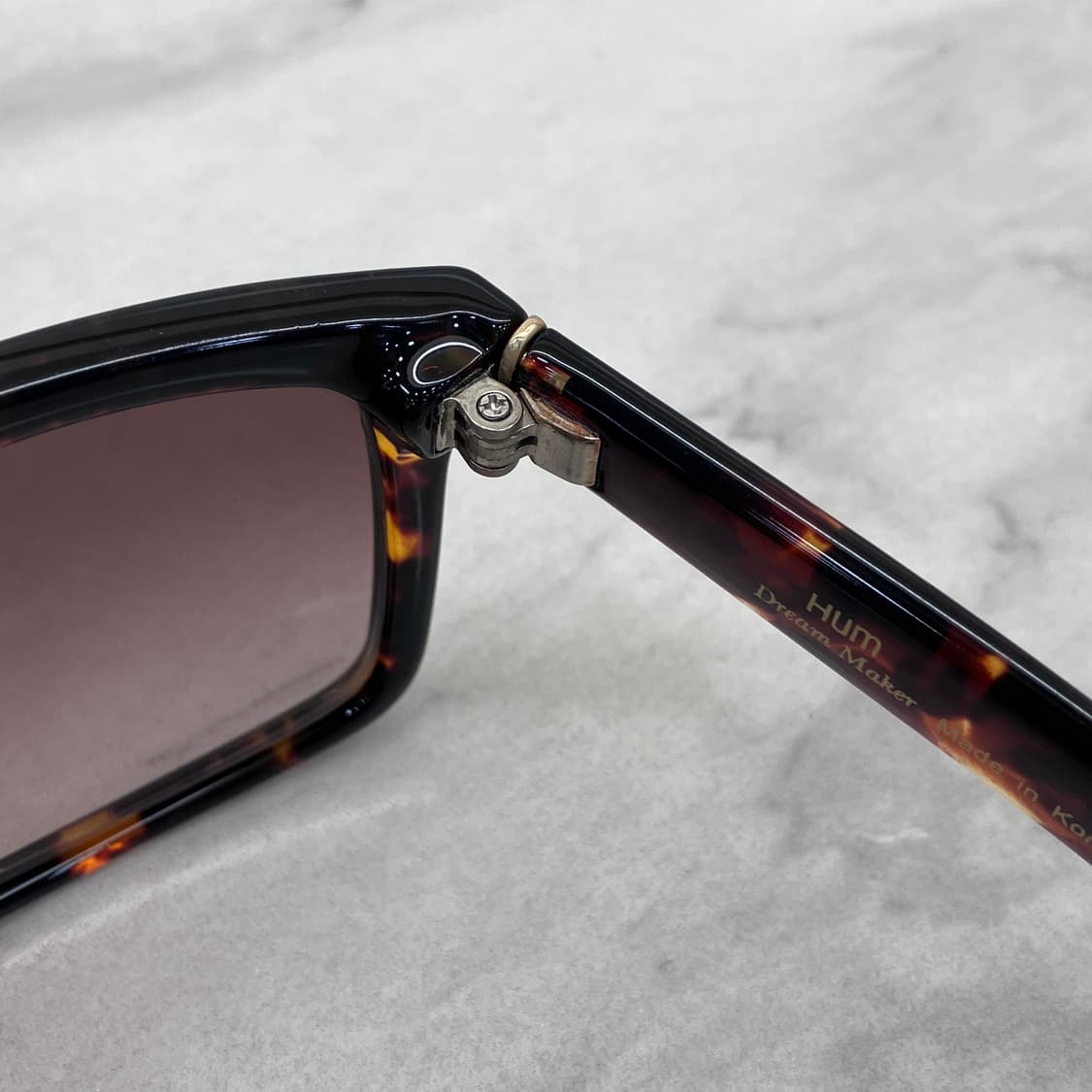 B99 흄 HUM 레오파드 샤프 스퀘어 선글라스 상품이미지3