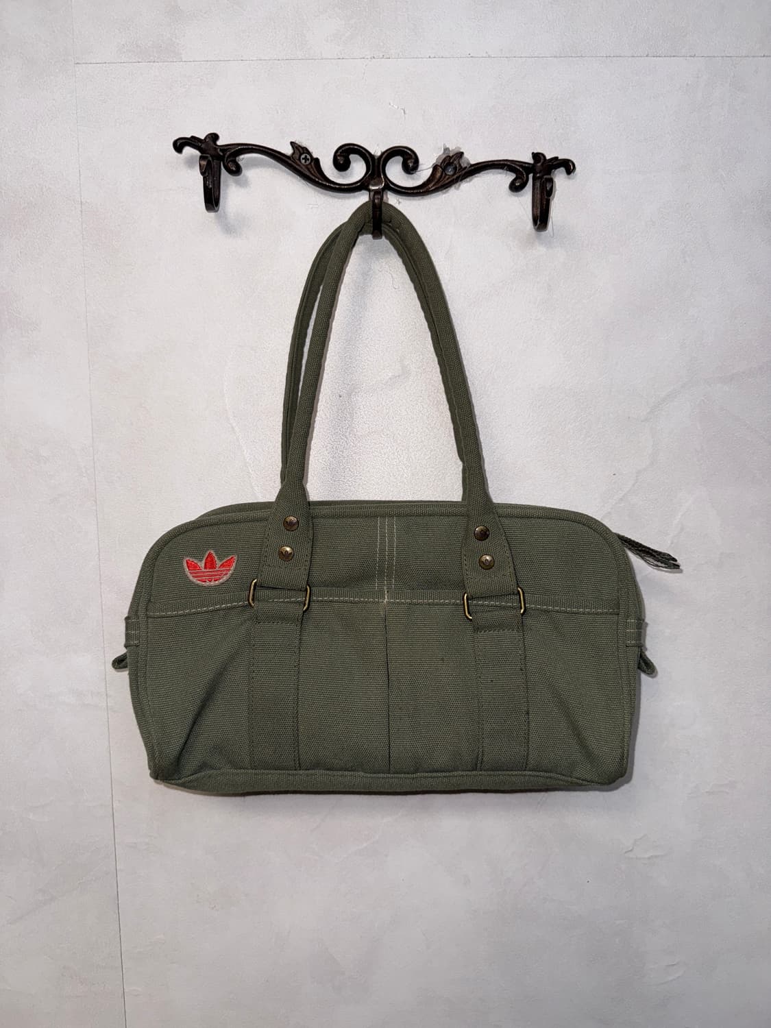 Adidas mute green firebird shoulder bag 상품이미지1