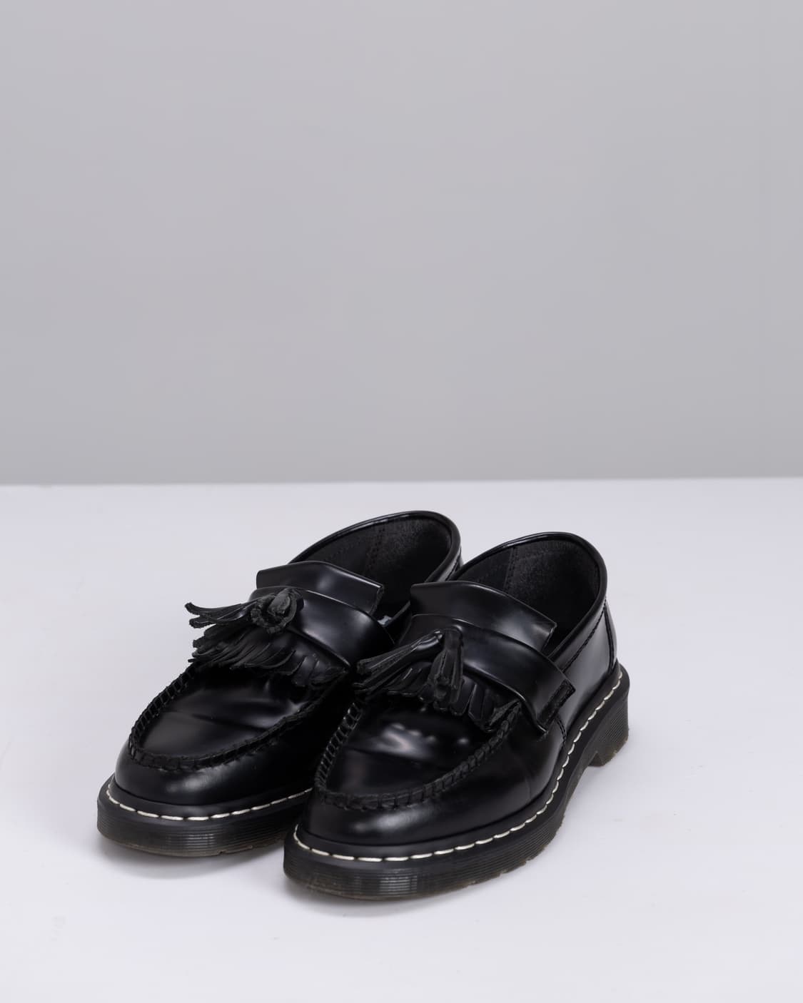 닥터마틴 아드리안 블랙 테슬 로퍼 260 상품이미지3