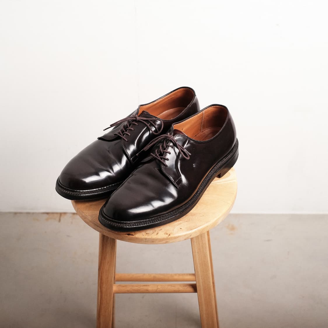 알든 990 11D 사이즈 버건디 코도반 플레인토 더비 상품이미지3