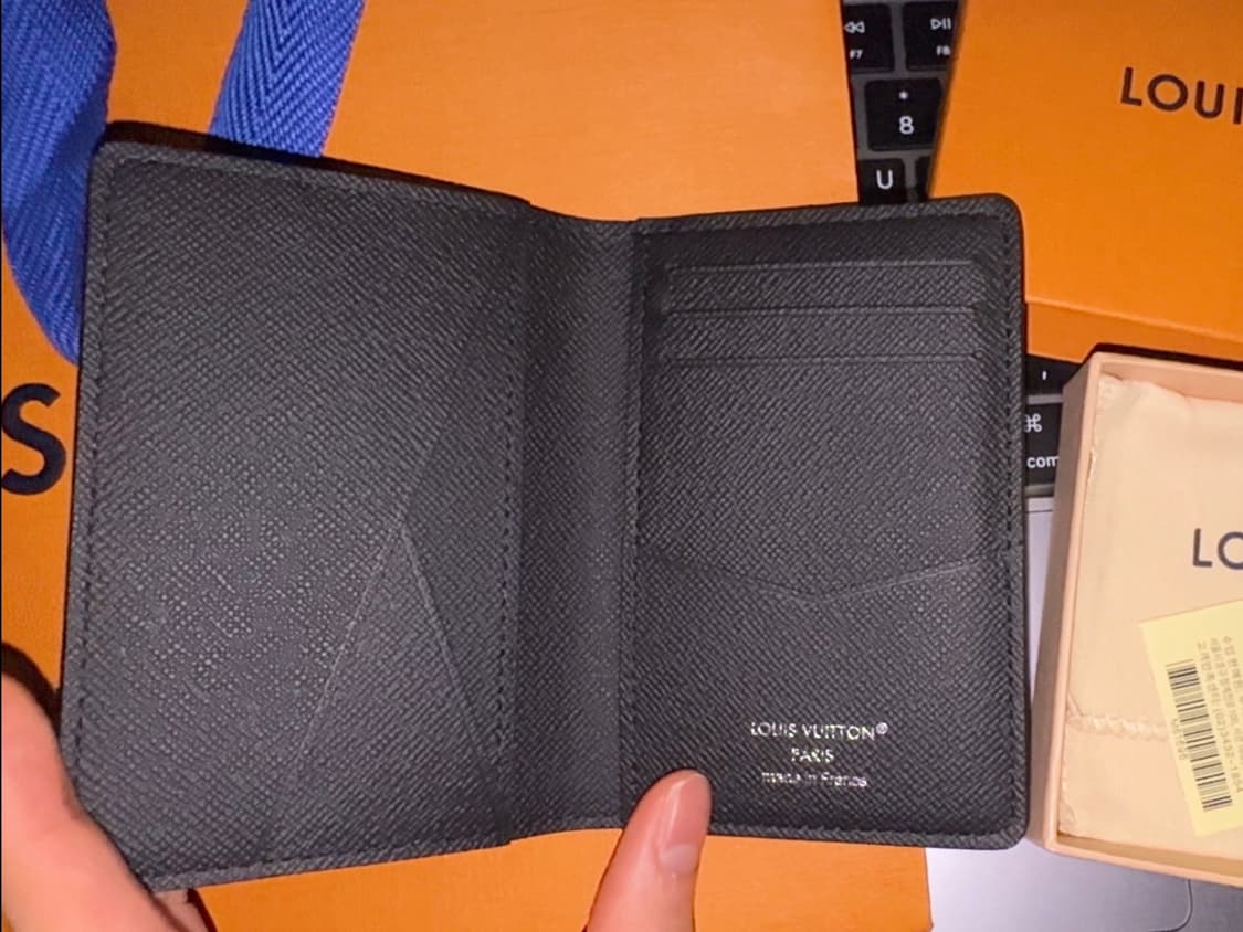 [새상품]루이비통 포켓 오거나이저 모노그램 이클립스 상품이미지4