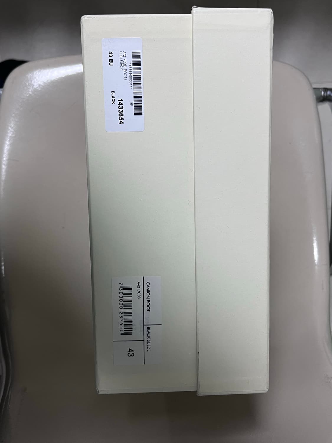 아워레가시 카미온 스웨이드 블랙 43 상품이미지3