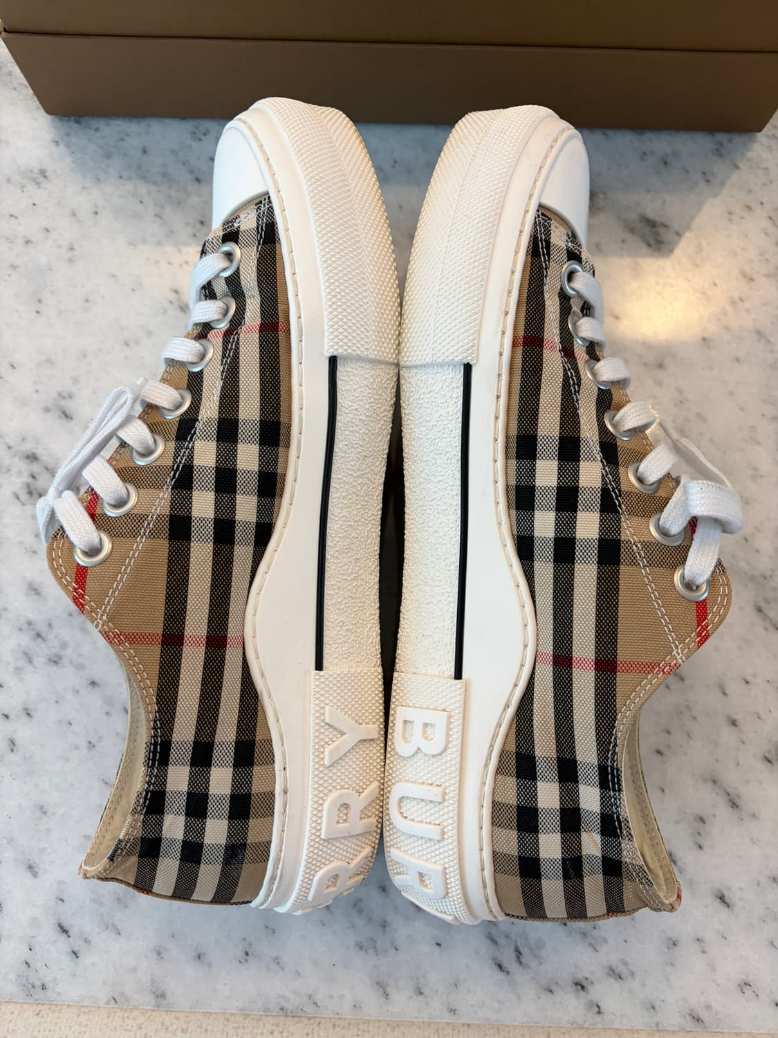버버리/ 25fw 빈티지 체크 캔버스 스니커즈/43 상품이미지9