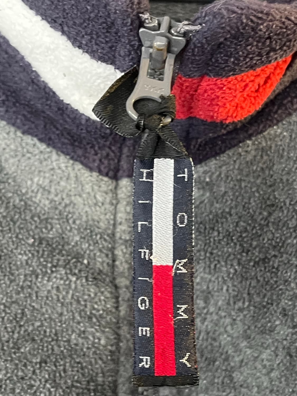 토미 힐피거 플리스 하프집 그레이 (90’s / 대만제) 상품이미지4