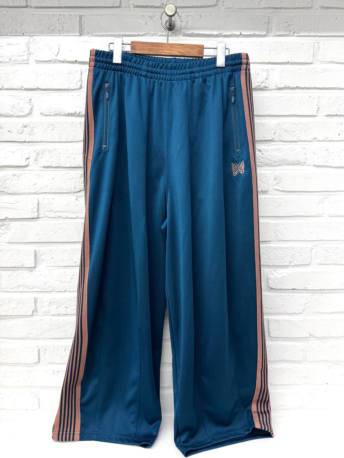 니들스 블루 핑크 HD 트랙팬츠 상품이미지4