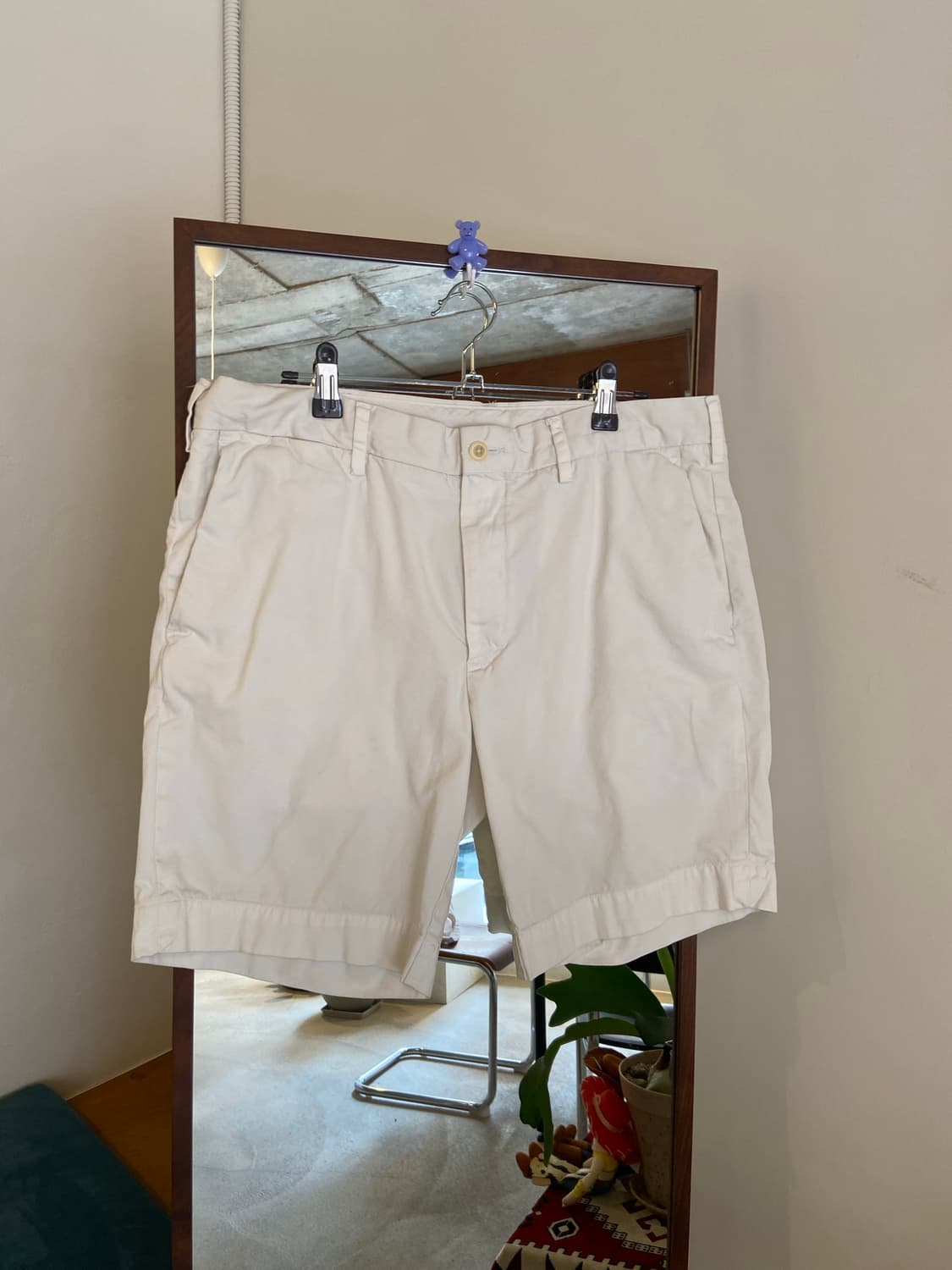 폴로 화이트 반바지 상품이미지1