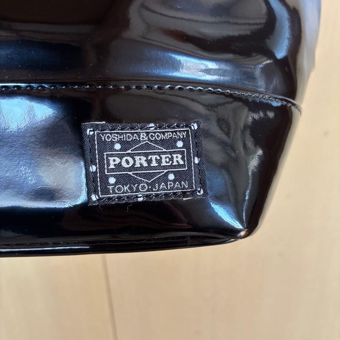Porter  포터걸 에나멜 숄더백 상품이미지3