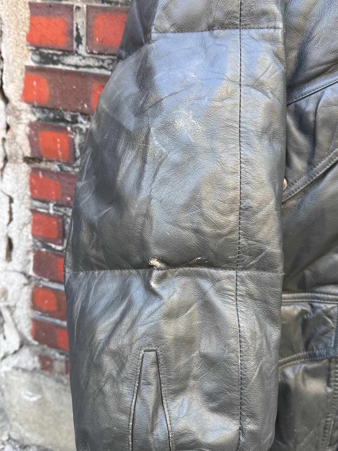 Morgan 카우하이드 웨스턴 페더 가죽패딩 상품이미지8