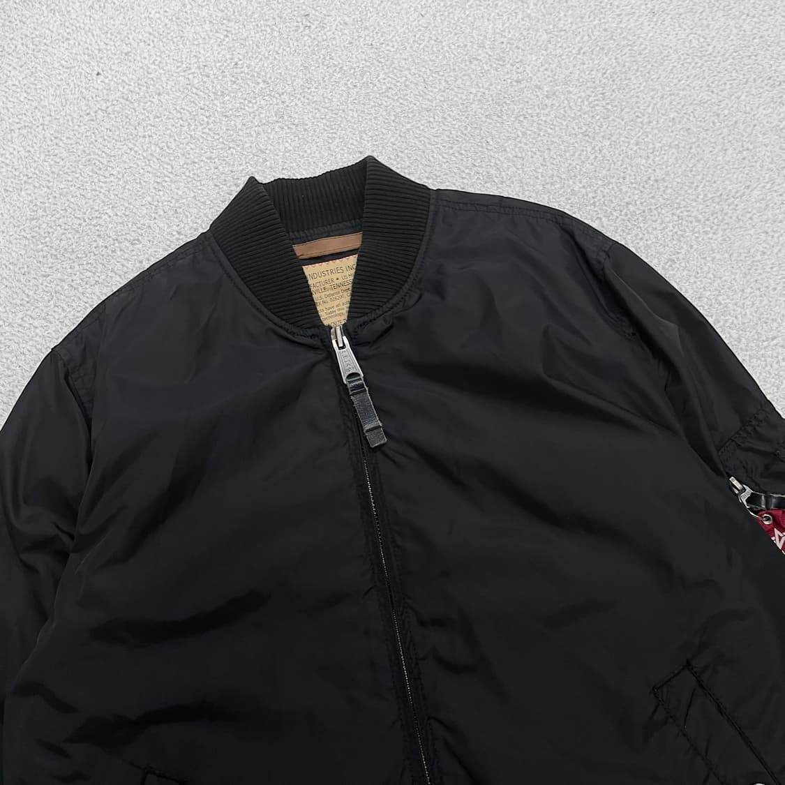 알파인더스트리 ma-1 플라이트 자켓 블랙 상품이미지3