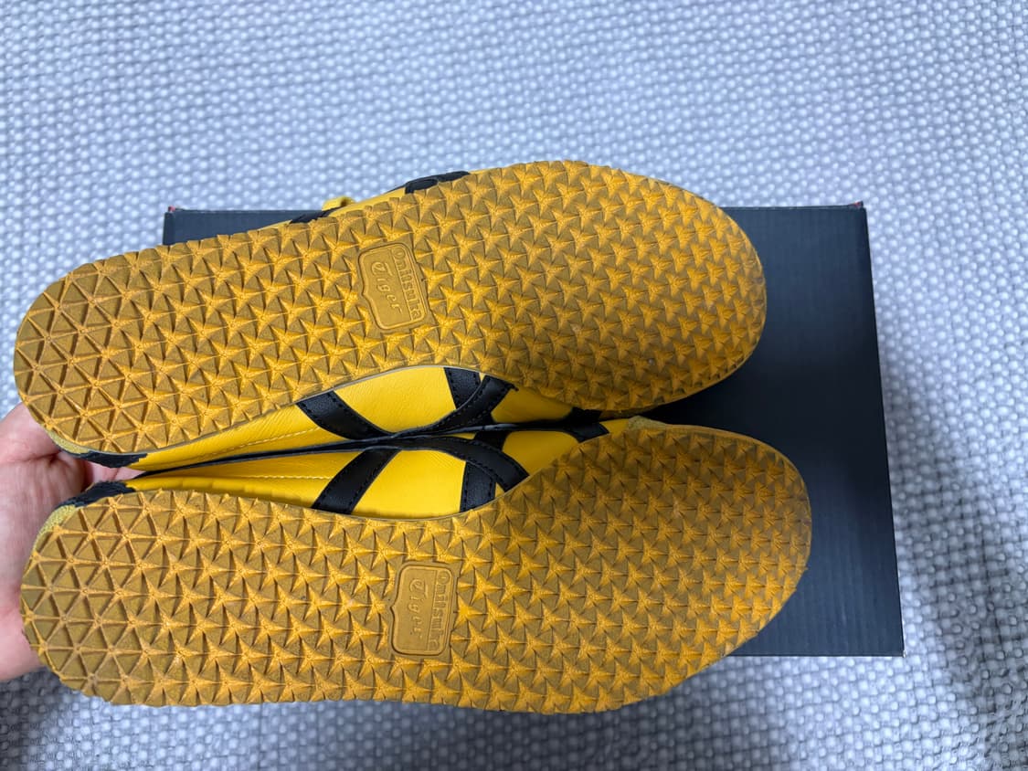 오니츠카 타이거 멕시코 66 옐로우 블랙 260 상품이미지3