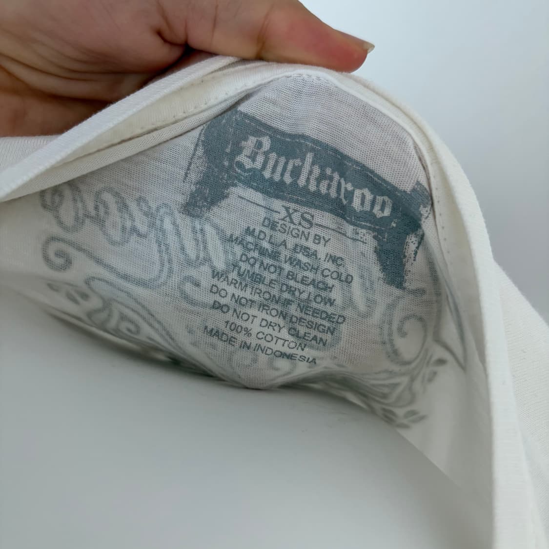 버커루 나비 자수 큐빅 반발티 상품이미지5