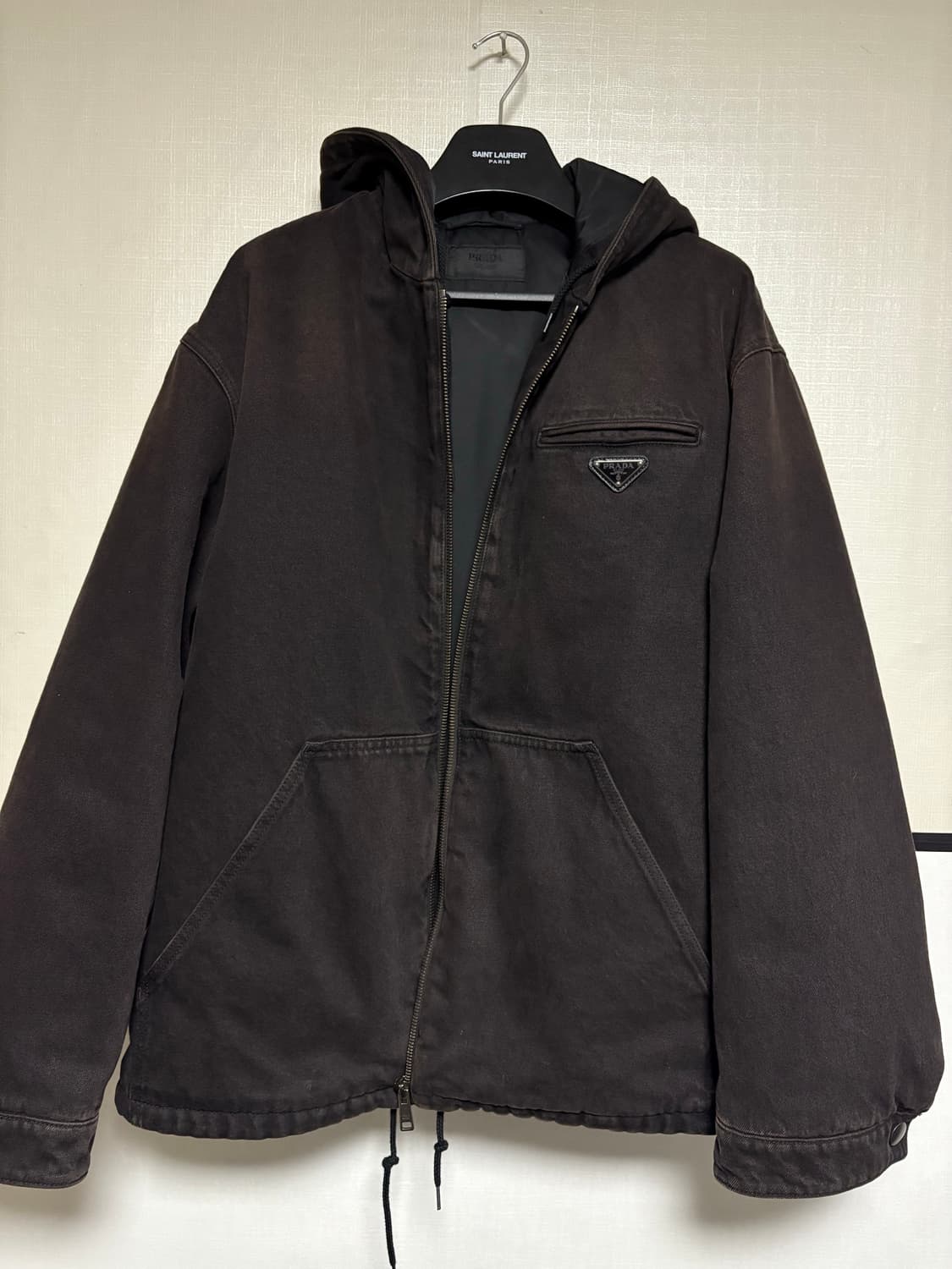 [L] 프라다 가먼트다잉 패딩후드집업 상품이미지1