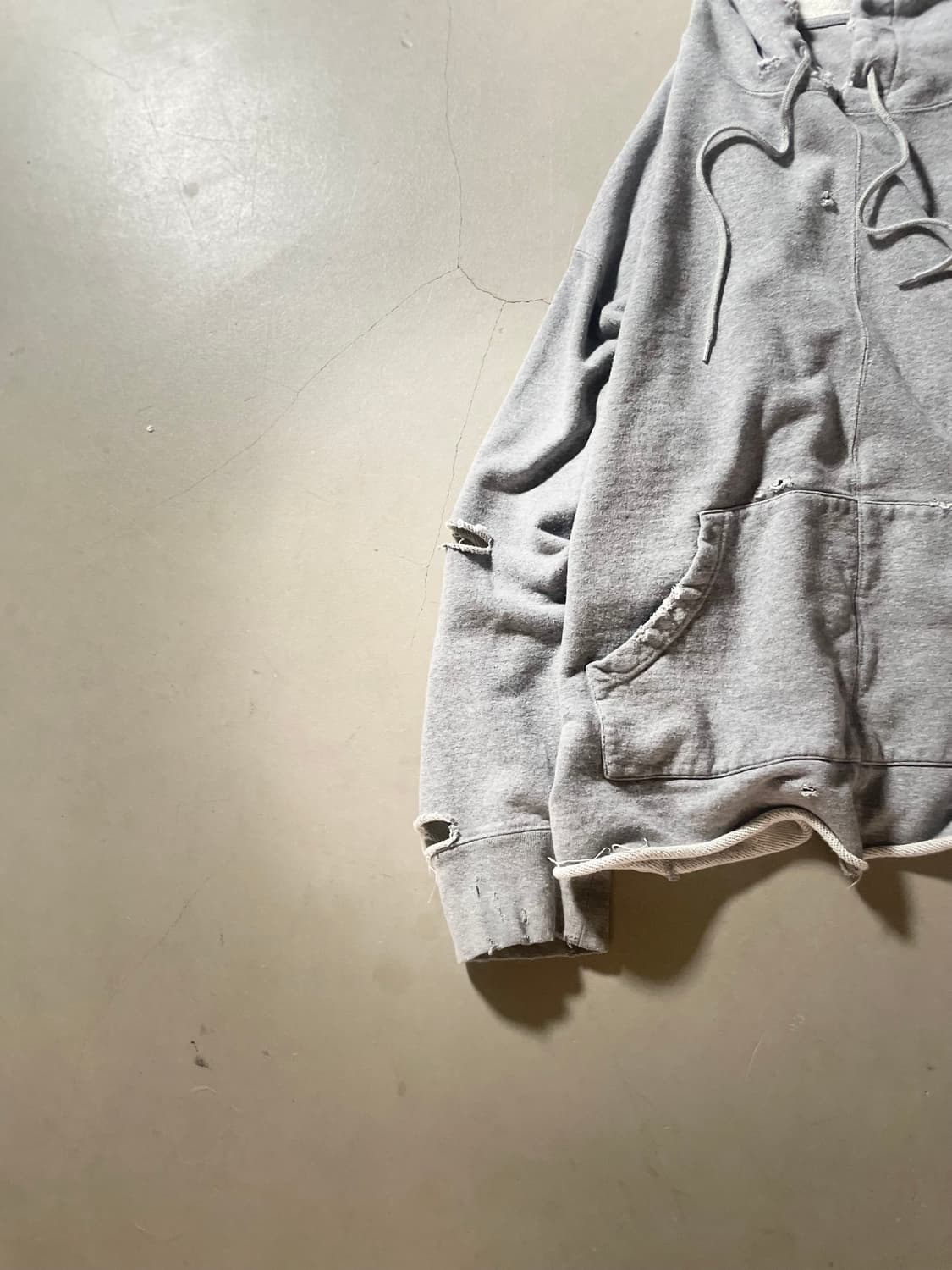 Facetasm Distressed Hoodie 상품이미지3