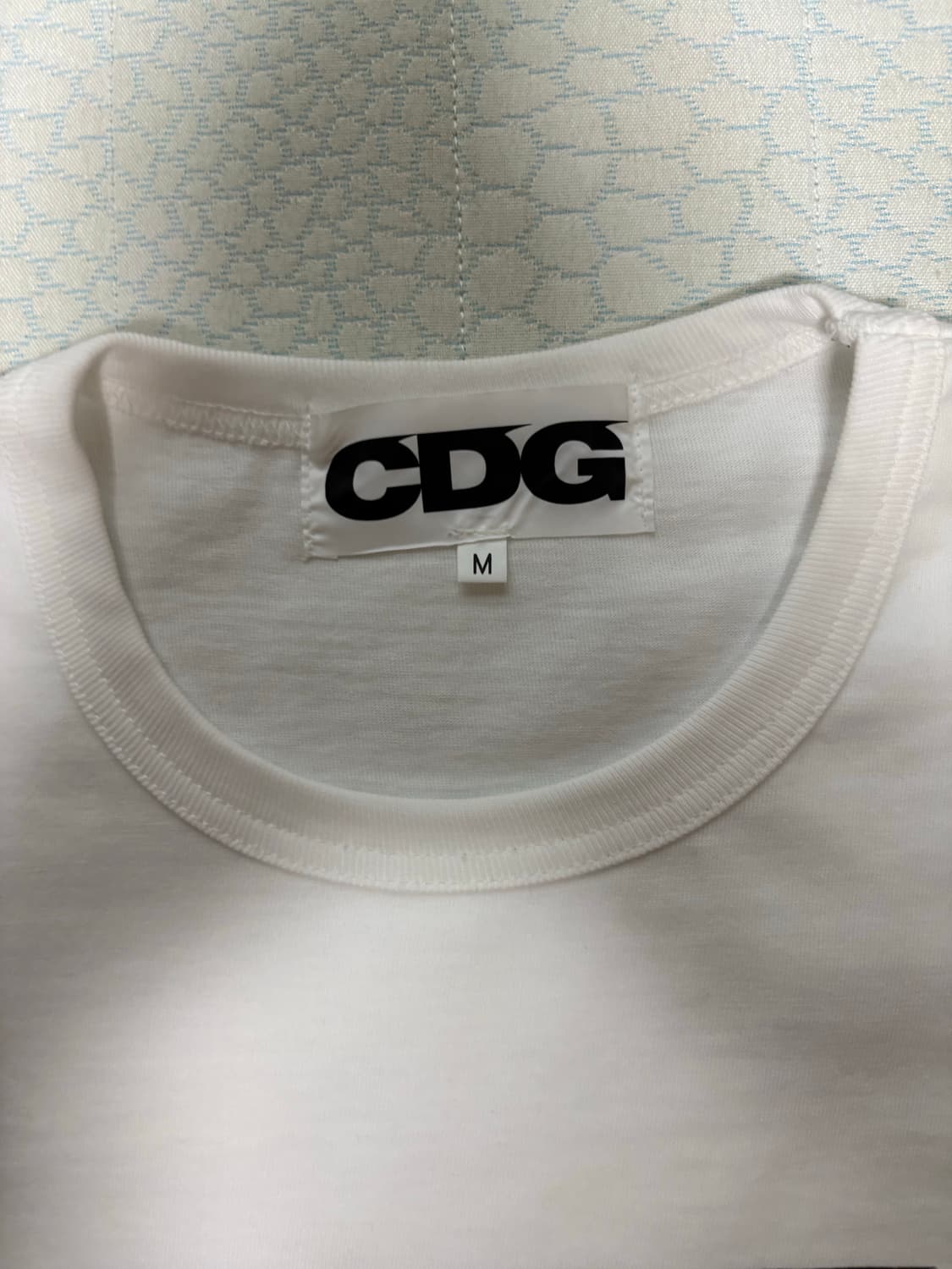 꼼데가르송 CDG 반팔 상품이미지2