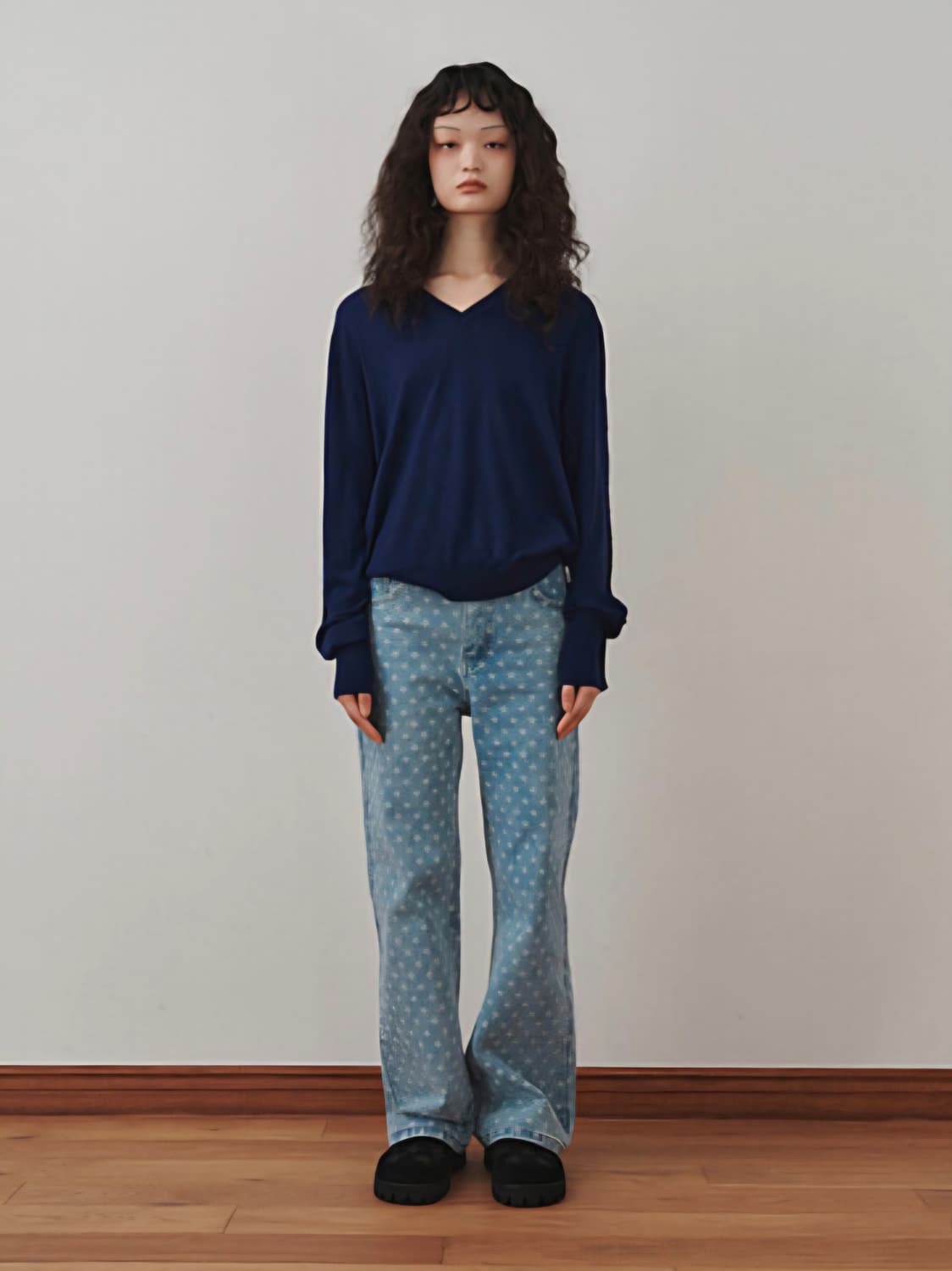 PLZPROJECT V넥 니트 네이비 상품이미지1