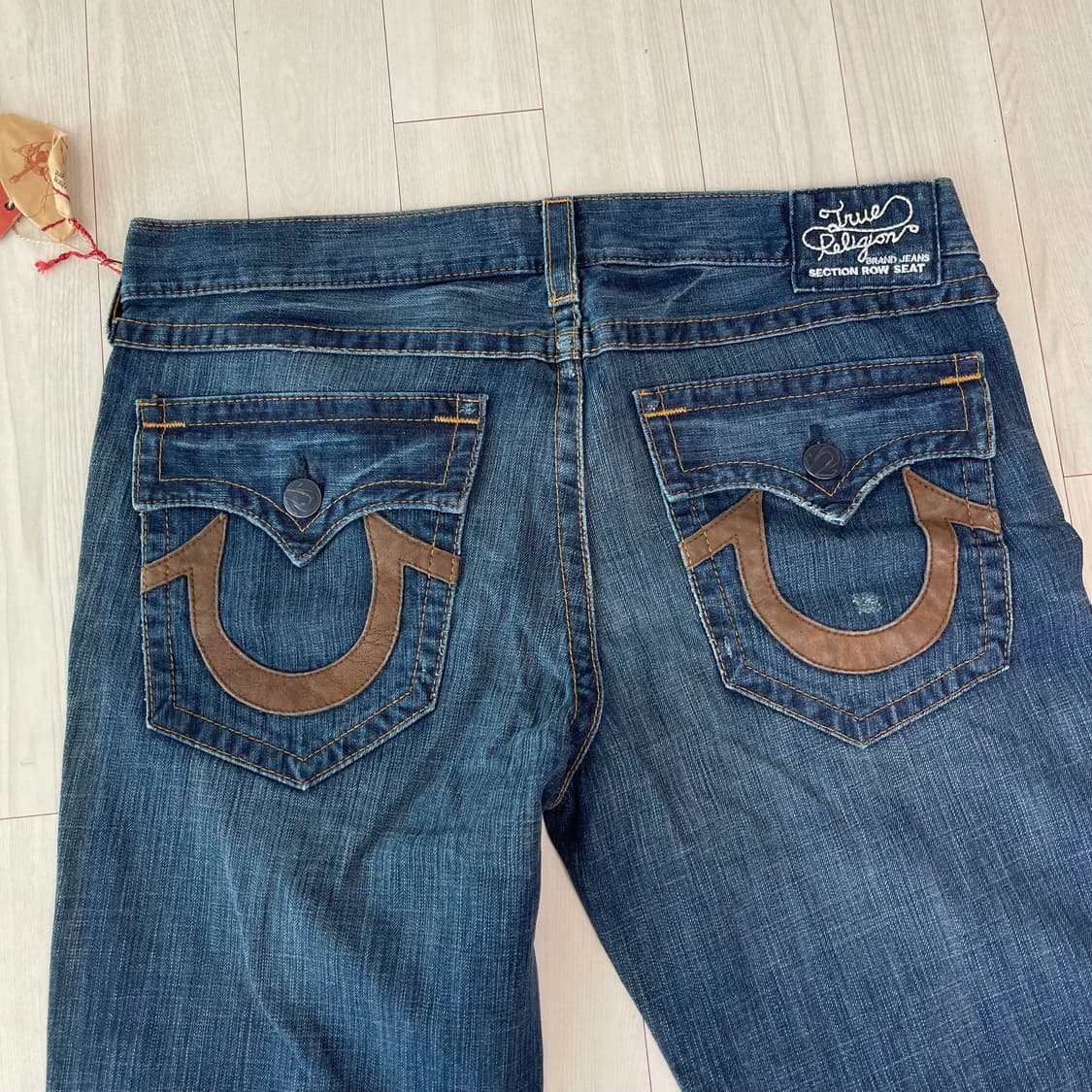 트루릴리전 가죽로고 데님 38인치  상품이미지2