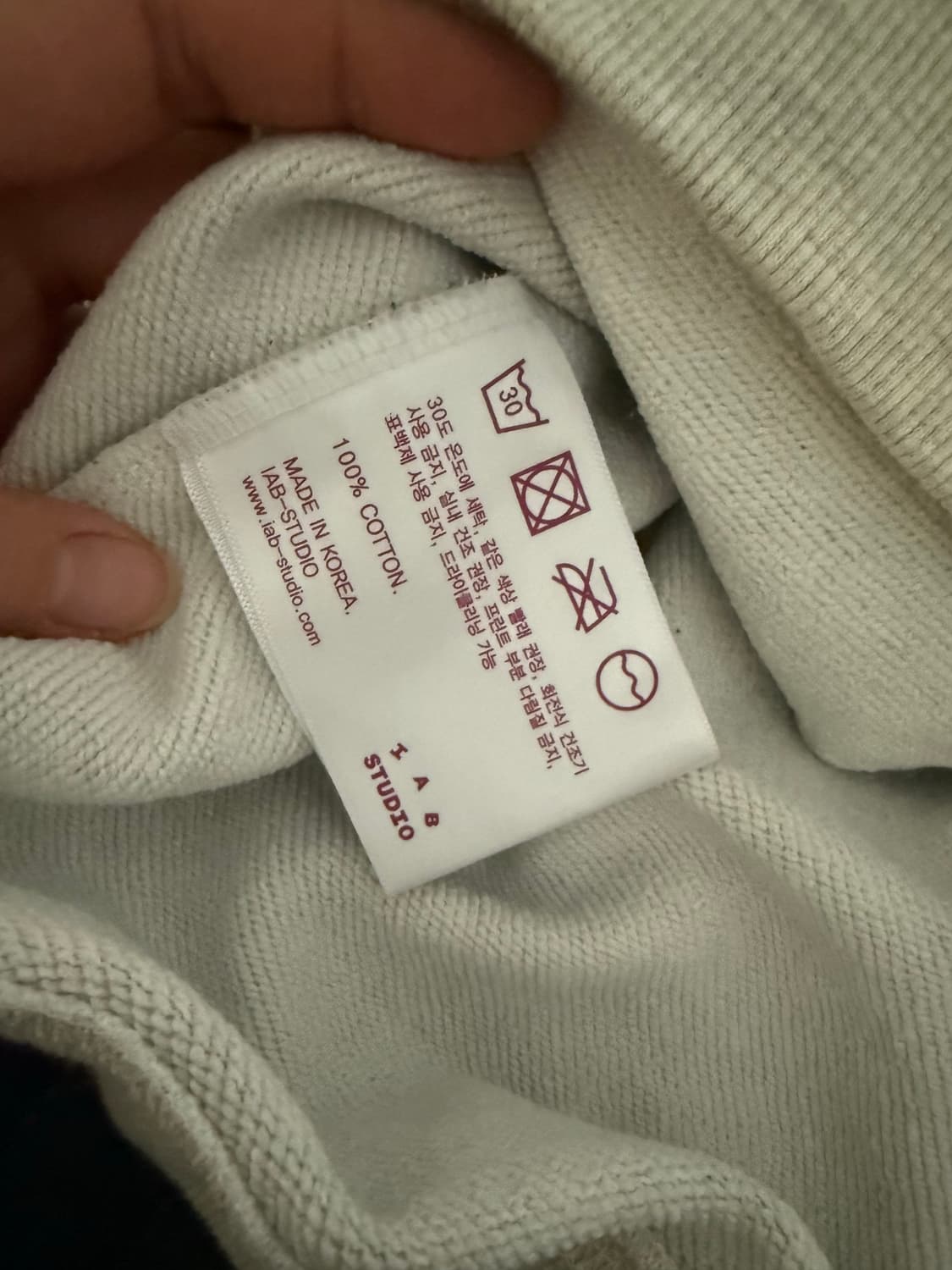 아니앱 스튜디오 후드티 상품이미지5