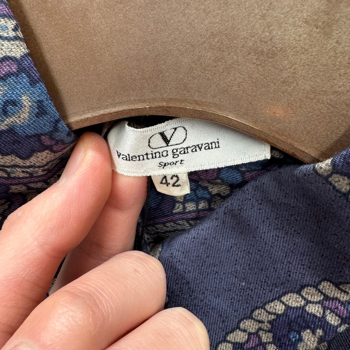 발렌티노 프린트 패턴 셔츠 전면 원포켓 포인트 퍼플 상품이미지6