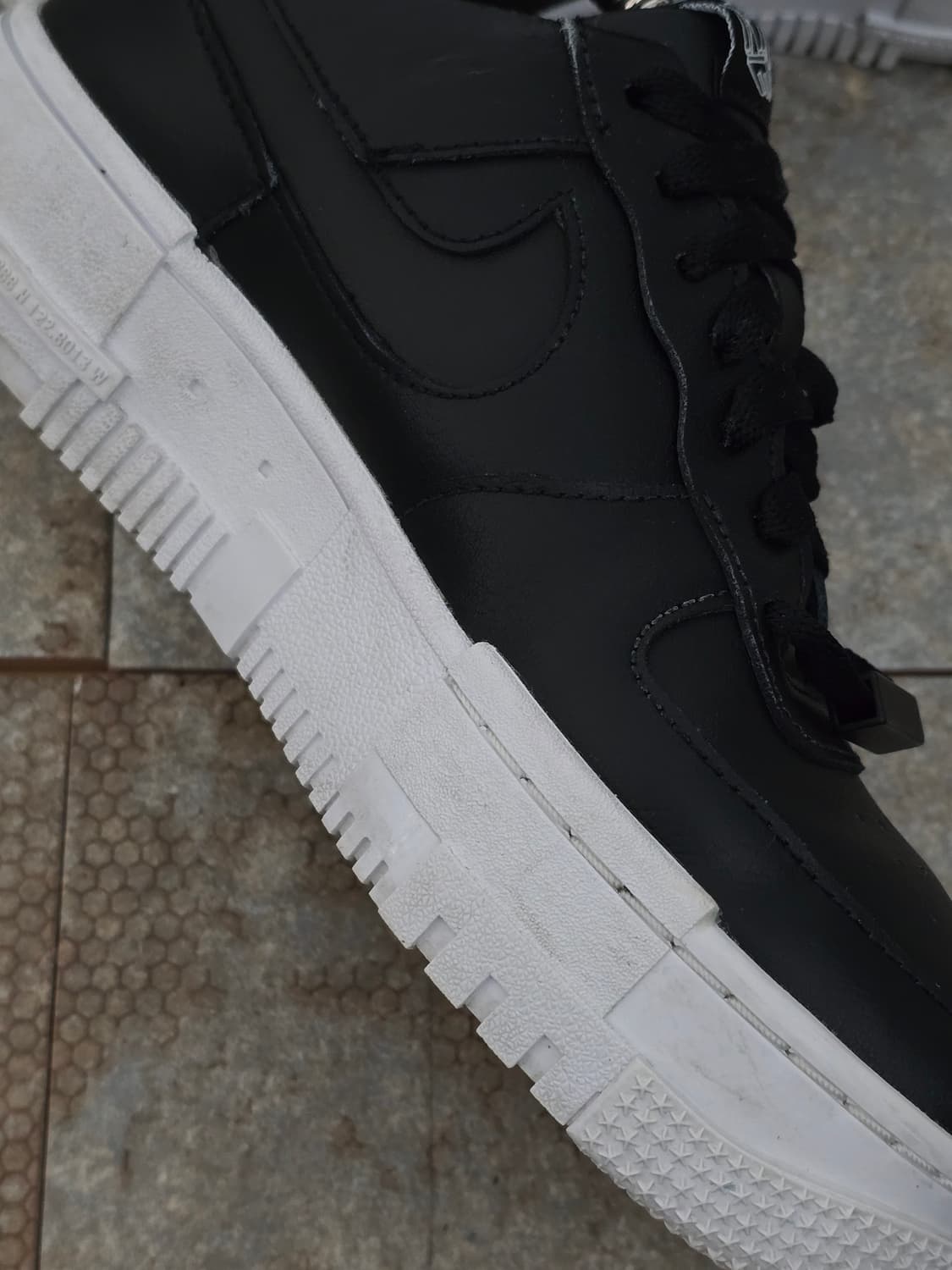 (230)나이키 에어포스 1 픽셀 검흰  상품이미지6