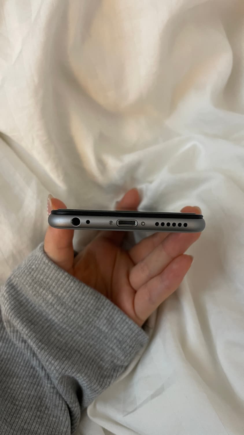 아이폰 6 16GB 스페이스그레이 판매합니다 배터리 효율 100% 상품이미지7