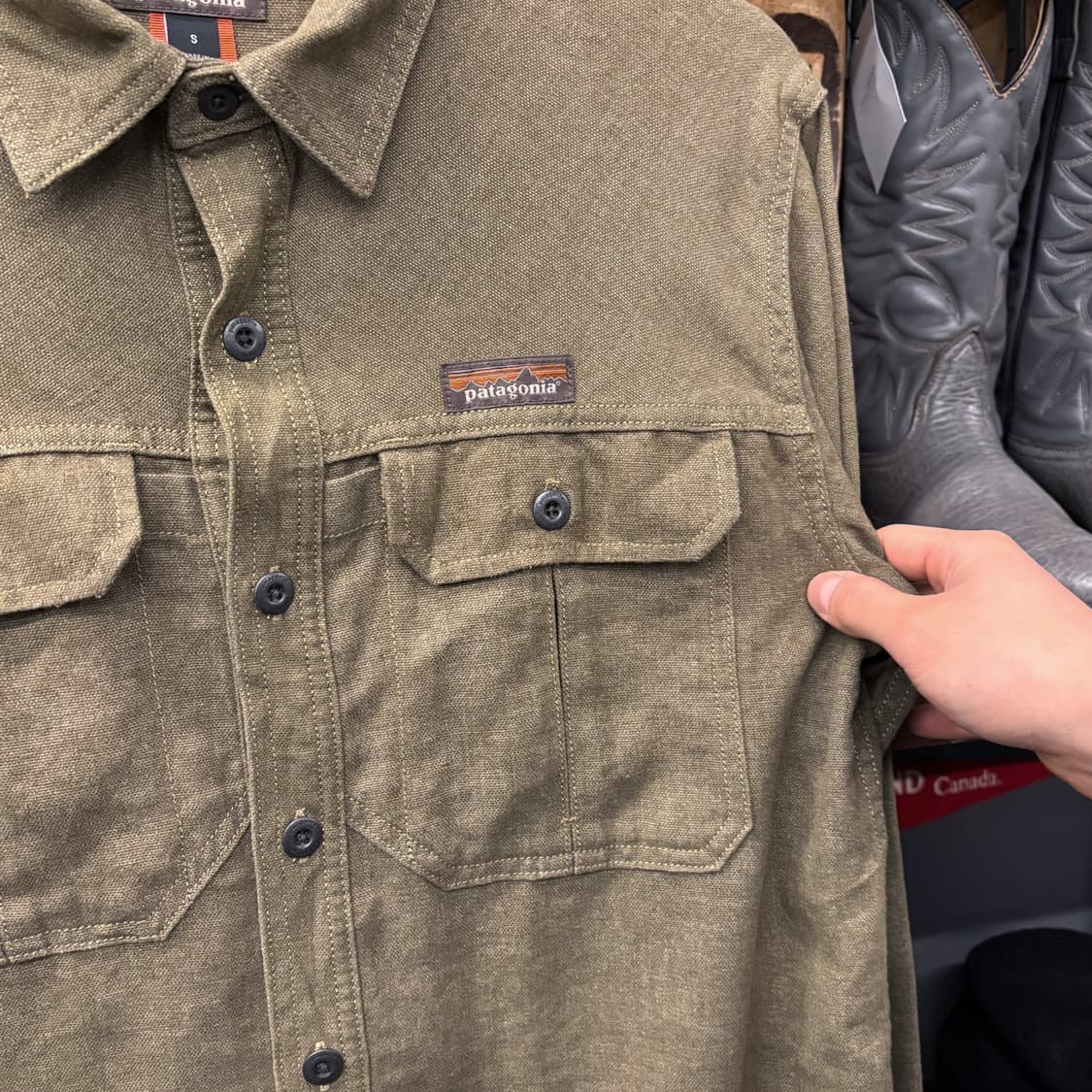 파타고니아 아웃도어 워크셔츠 소프트 린넨트윌 어스톤 로고 N653 상품이미지5