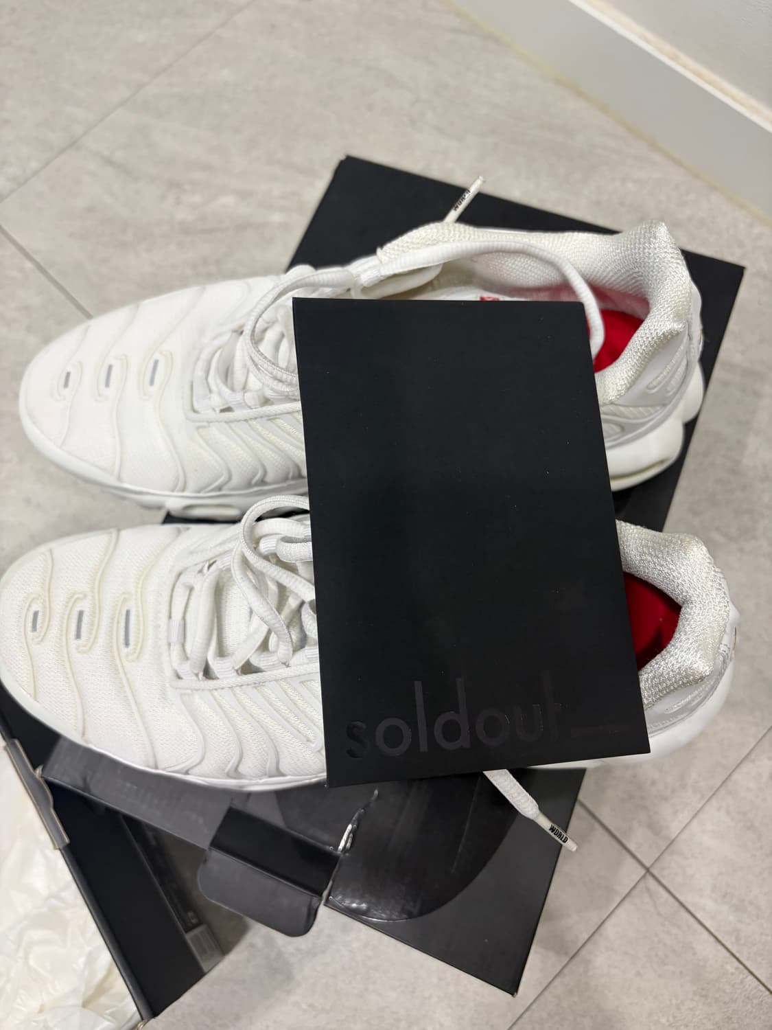 슈프림에어맥스 플러스 260  상품이미지2