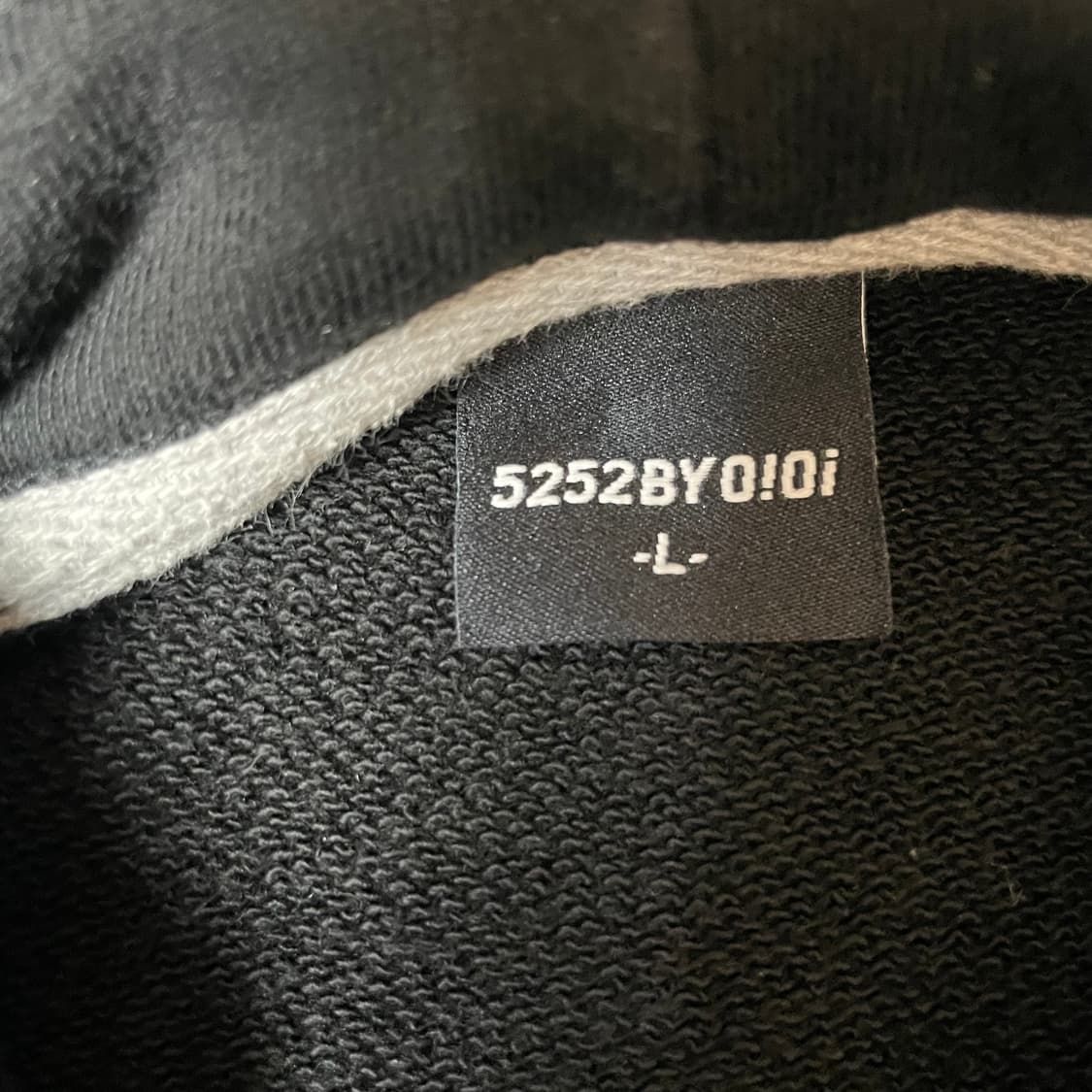 O!O! 화이트 미니로고 블랙 후드 L 상품이미지4