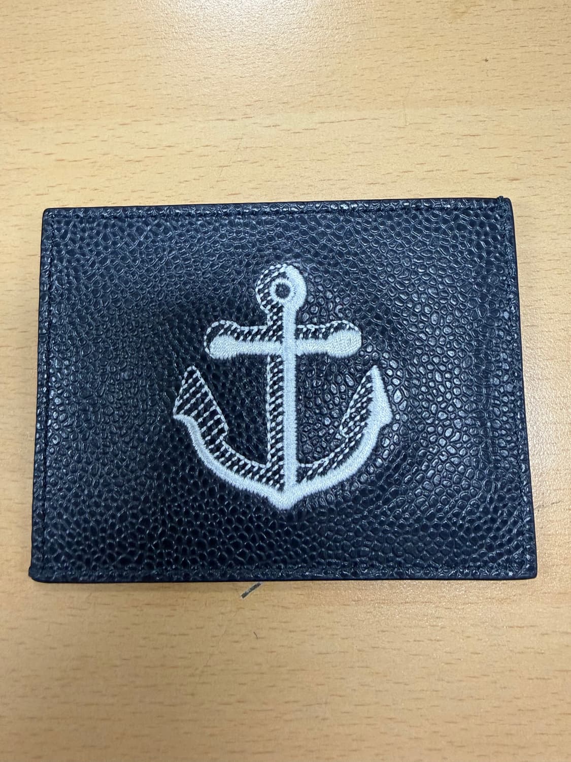 톰브라운 네이비 앵커 카드지갑 상품이미지1