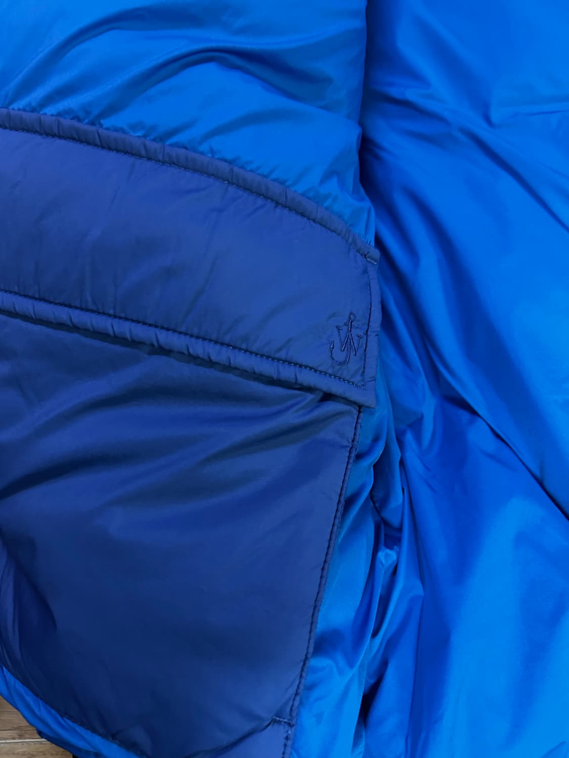 유니클로 x JW 앤더슨 리버시블 다운 퍼퍼 재킷  상품이미지5