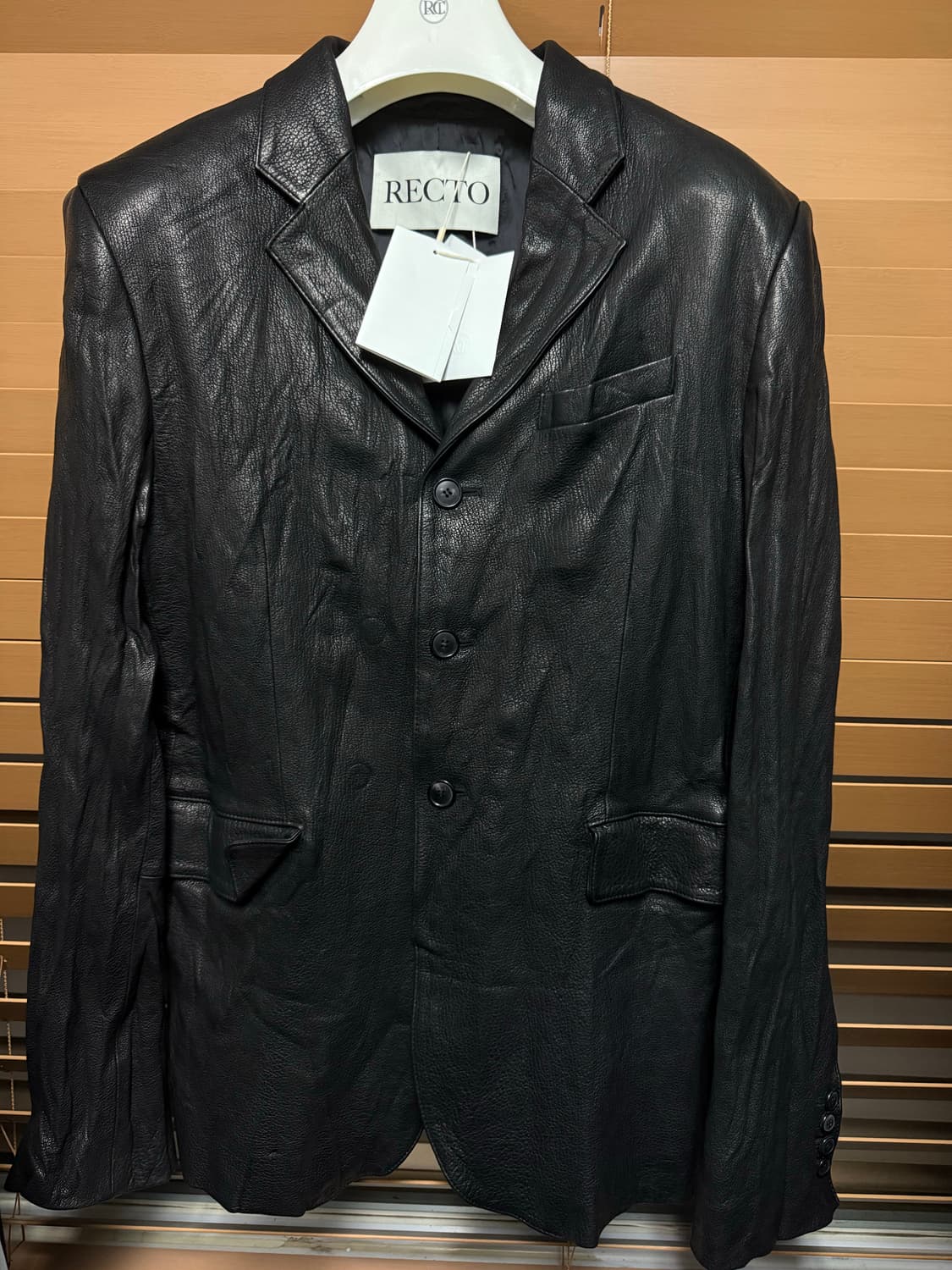[새상품] 25FW 렉토 크링클 레더 싱글 자켓 블랙 상품이미지1