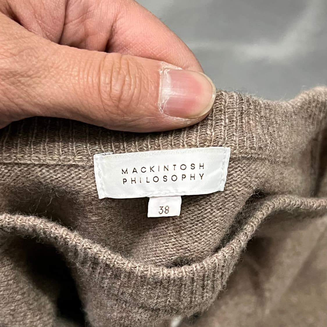  맥킨토시 필로소피 로고 니트 y15835 상품이미지5