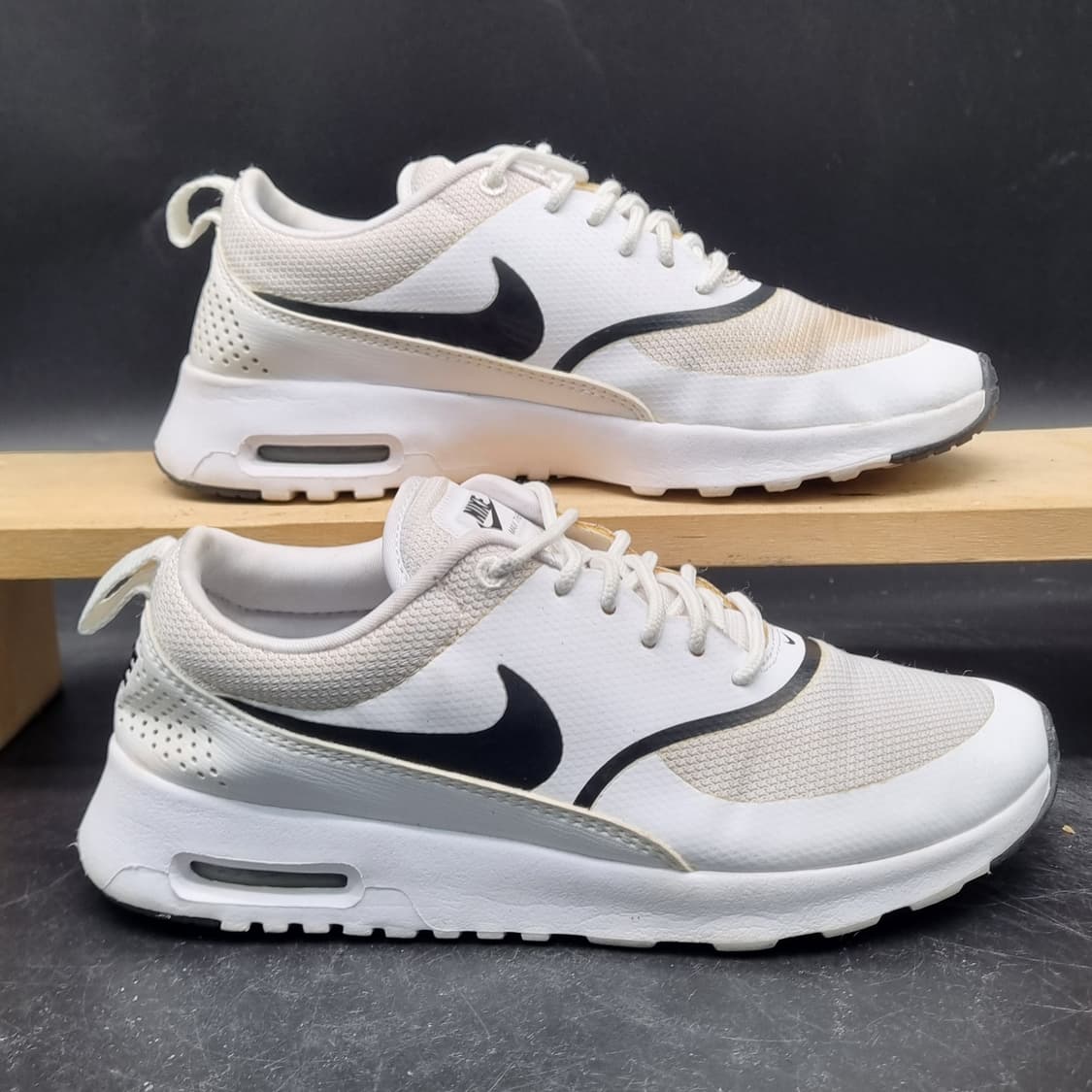 나이키 에어맥스 티아 여성운동화230 상품이미지1