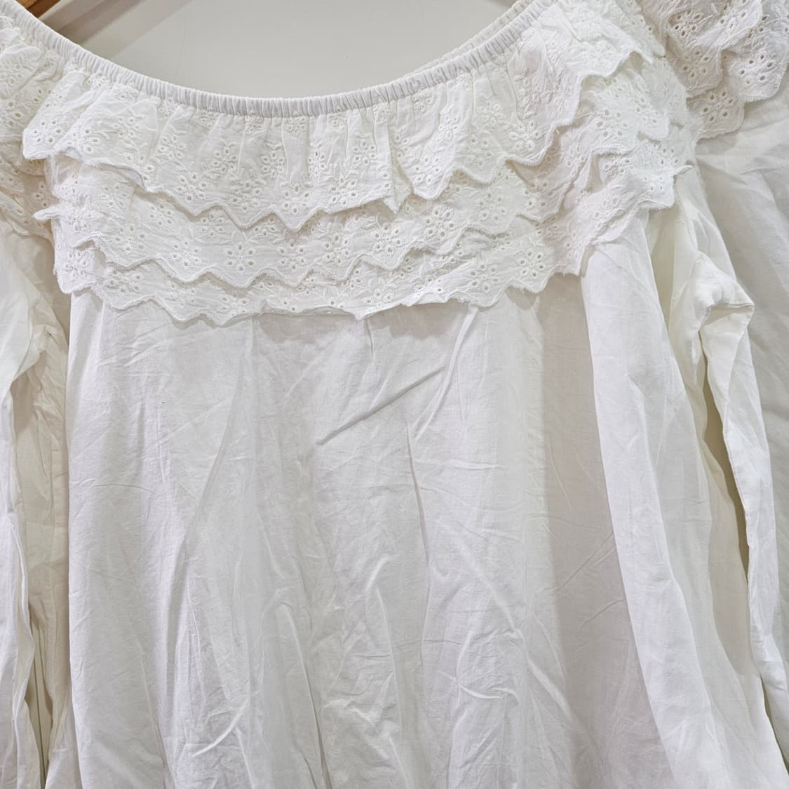 레이스 프릴 블라우스 화이트 7부 상품이미지7