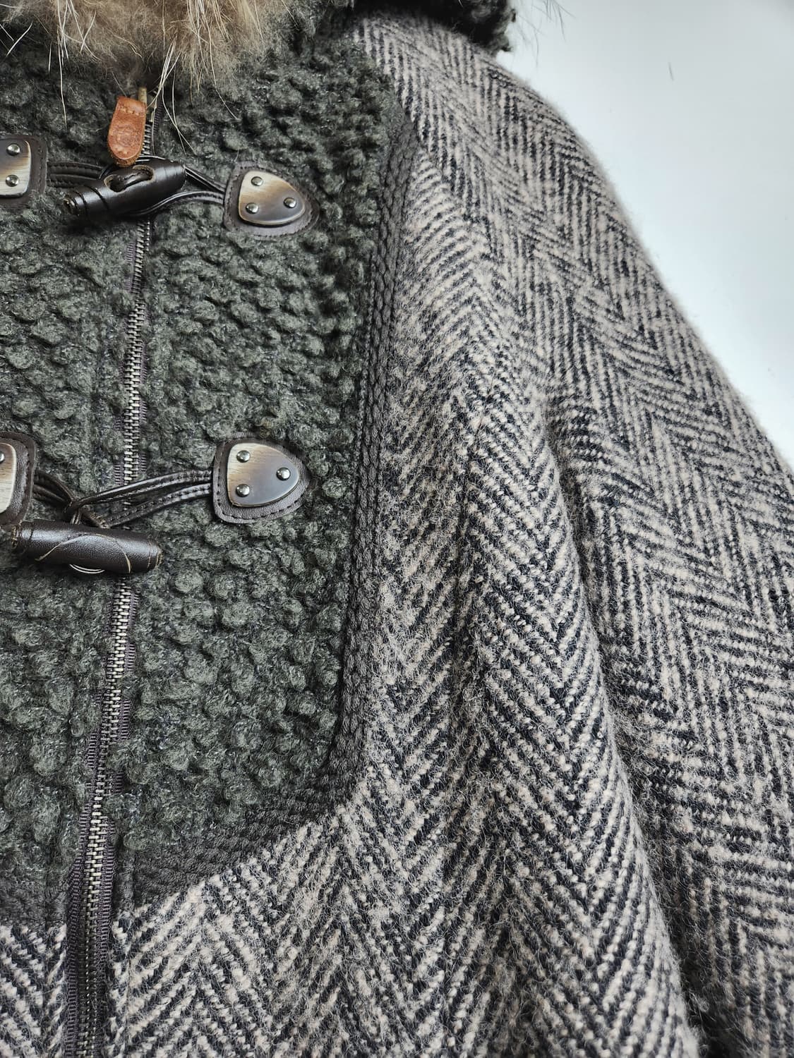 헤링본 라쿤 후드 자켓 상품이미지6