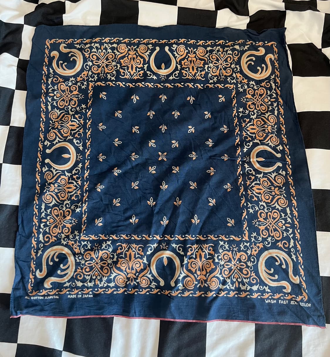 캐피탈 패스트컬러 셀비지반다나 스카프 상품이미지1