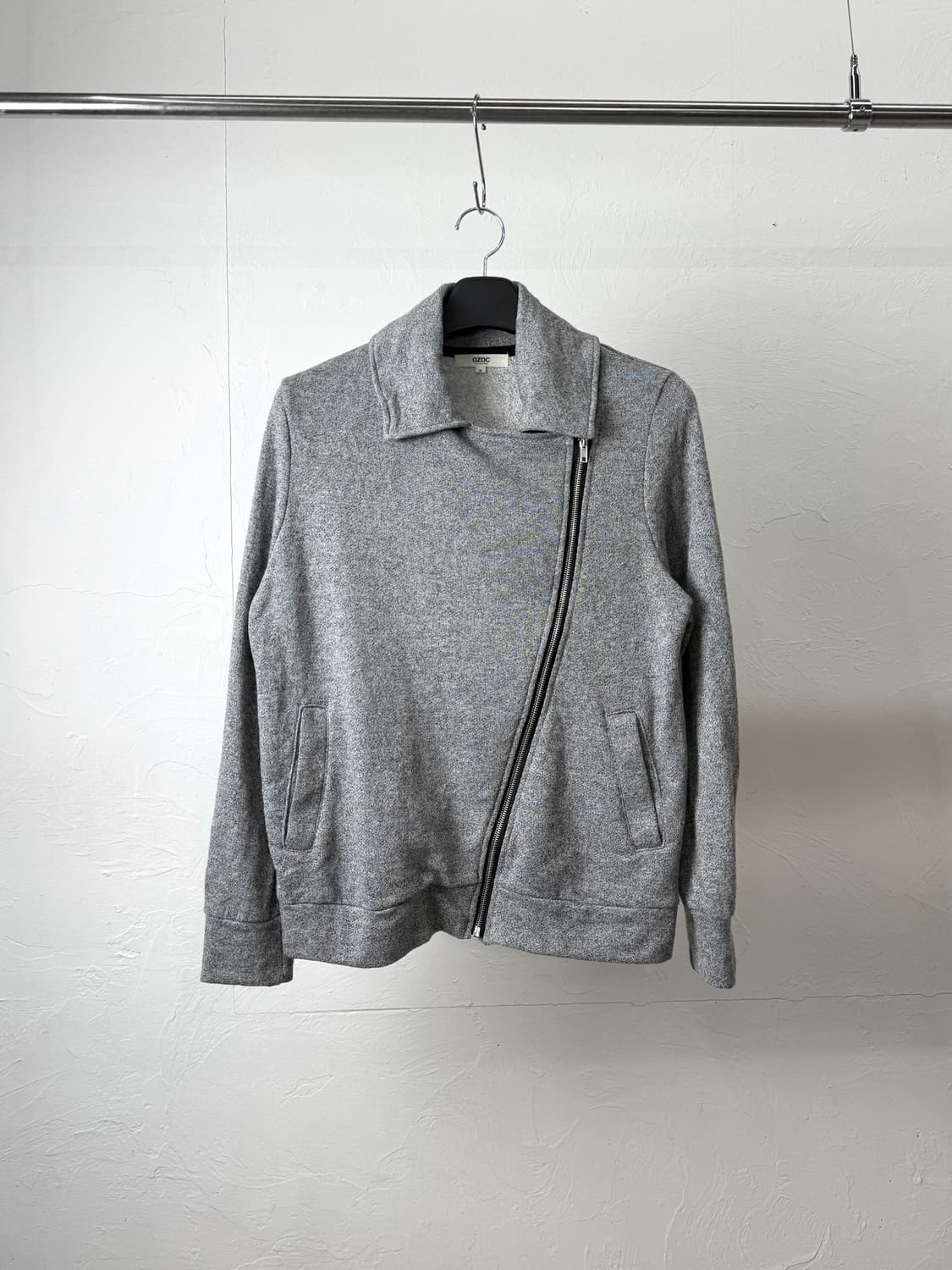 Ozoc 사선 카라 집업 자켓 상품이미지1