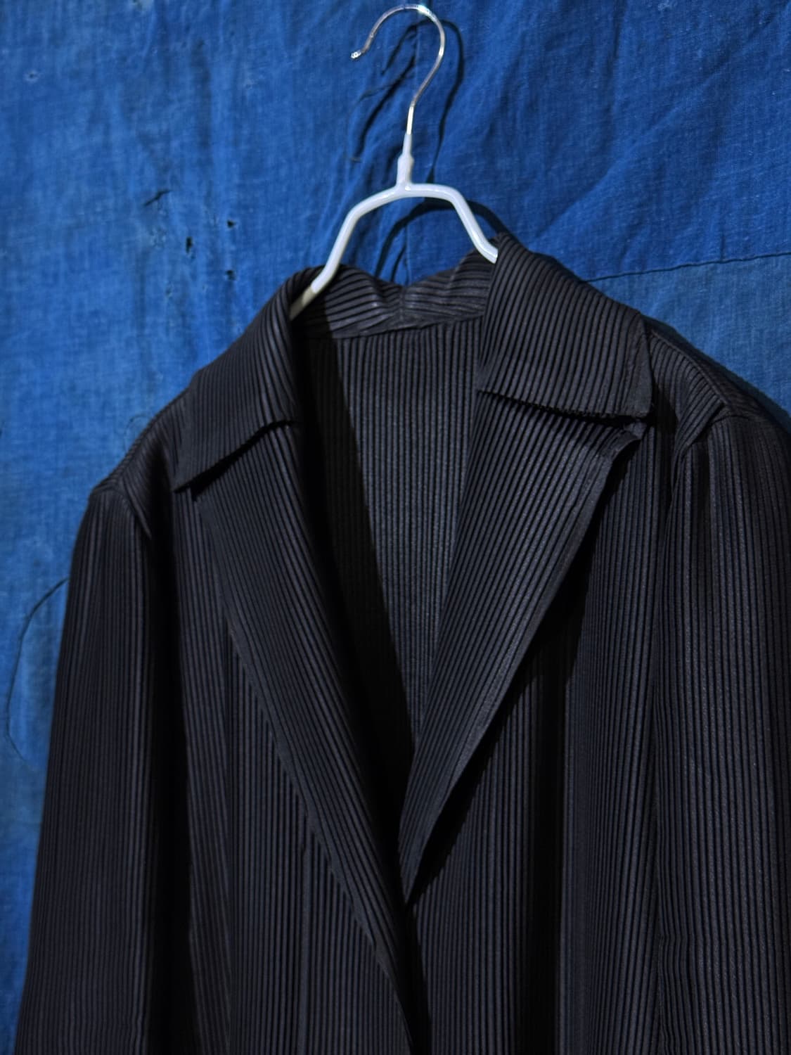 55 ) ISSEY MIYAKE Triacetate Pleats Coat 상품이미지6