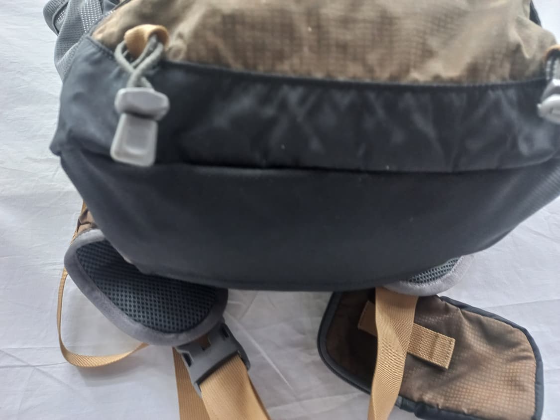 노스페이스 벤처 백팩 브라운(30리터) 상품이미지3