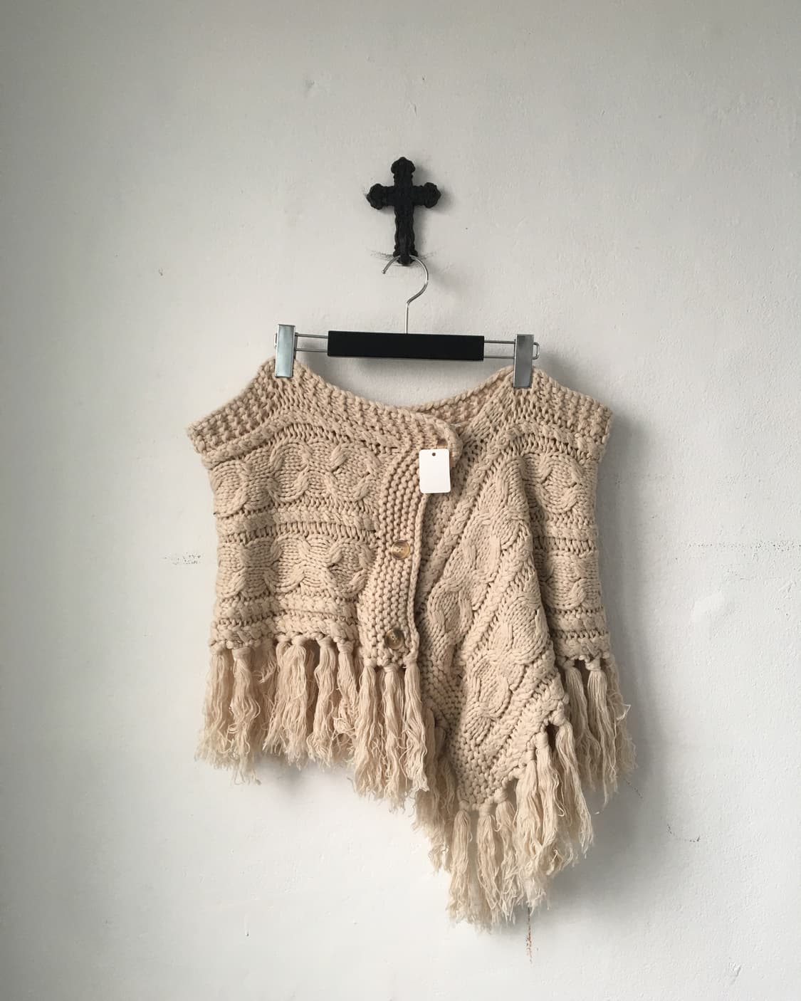 Fringe cable pattern cape 상품이미지2