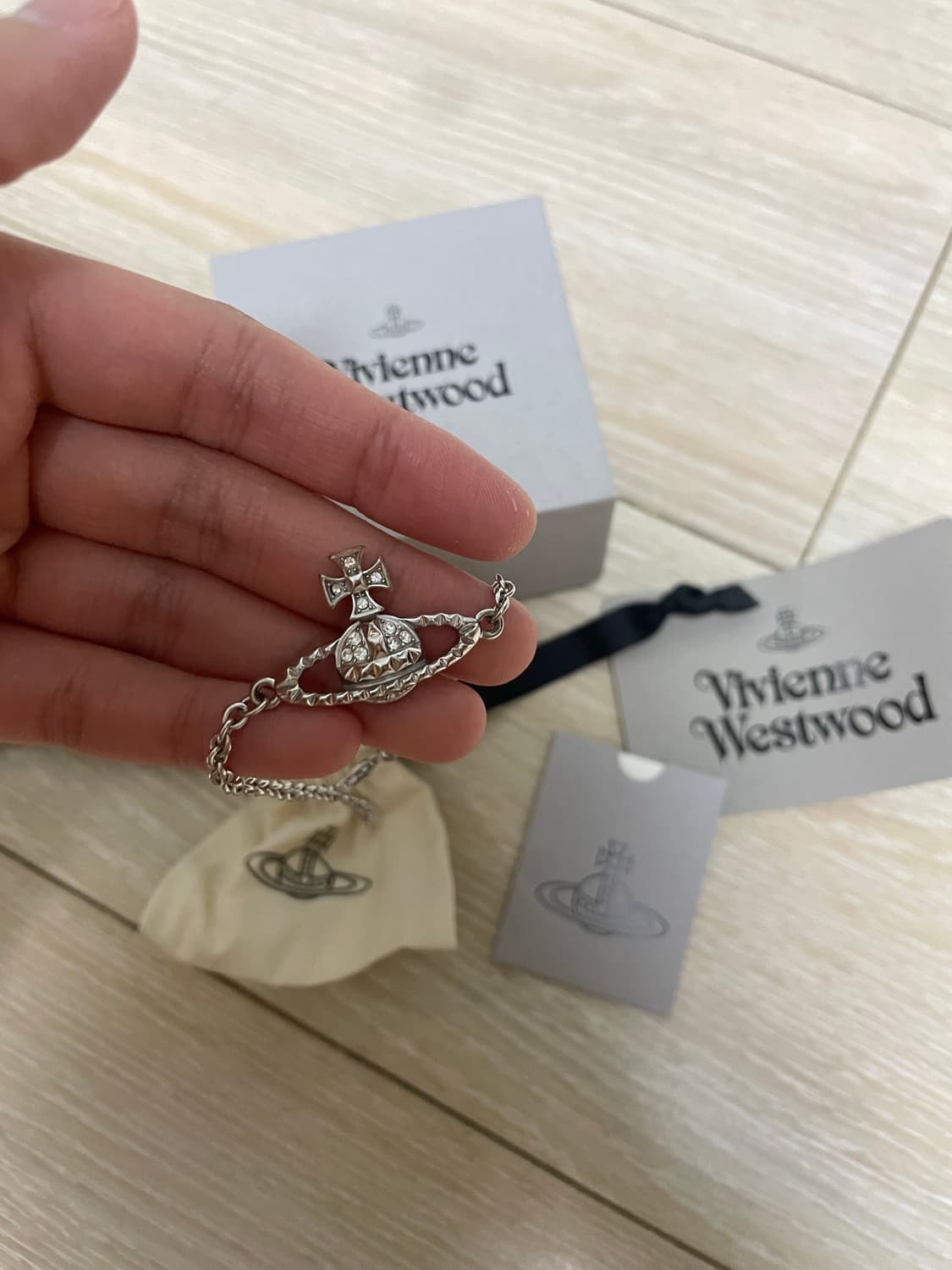 비비안웨스트우드 팔찌 상품이미지2
