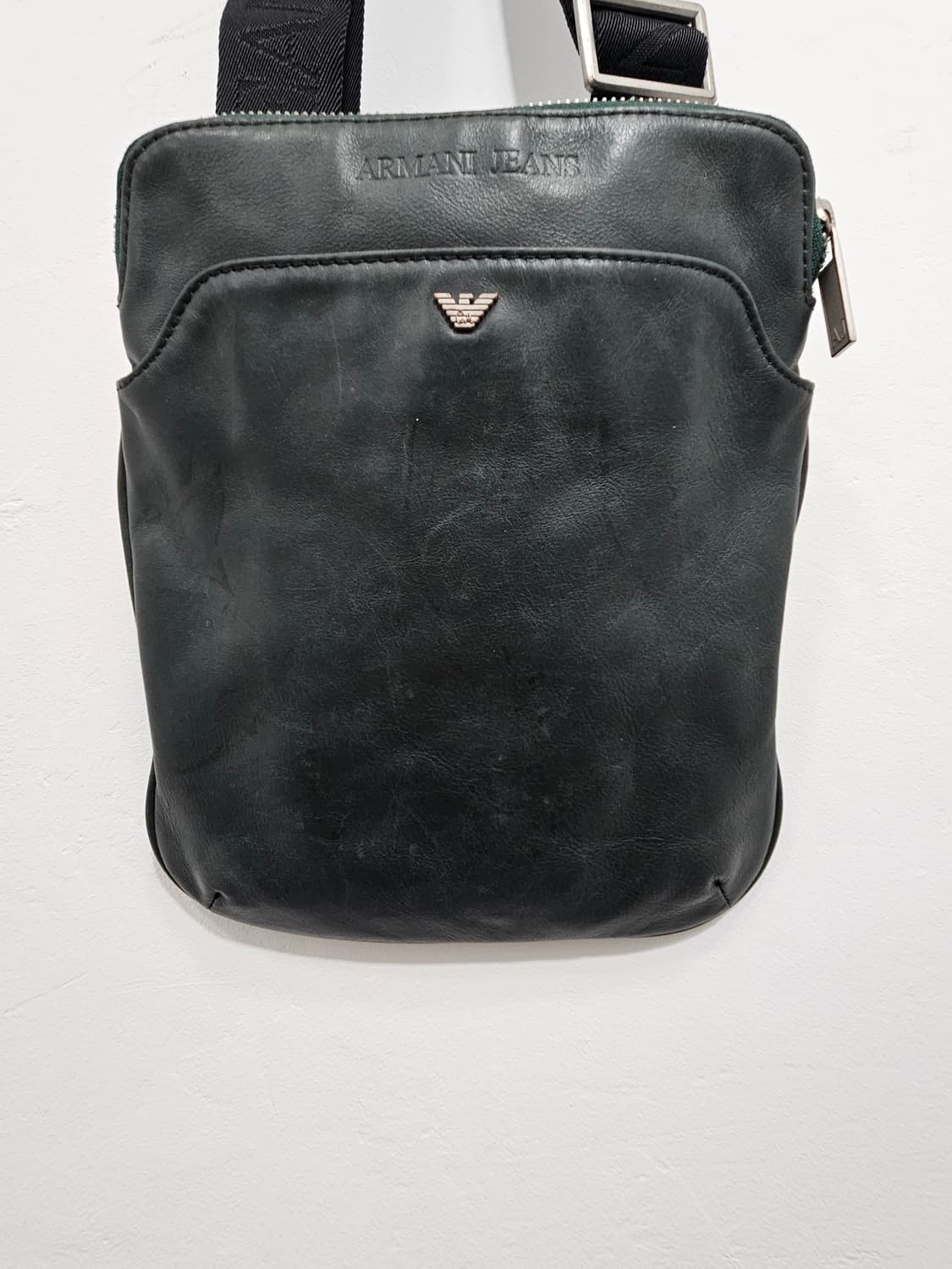 아르마니진(Armani Jeans) 빈티지 가죽 크로스백  상품이미지2