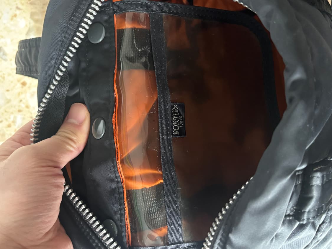 포터 탱커 더플백 스몰 블랙 상품이미지4