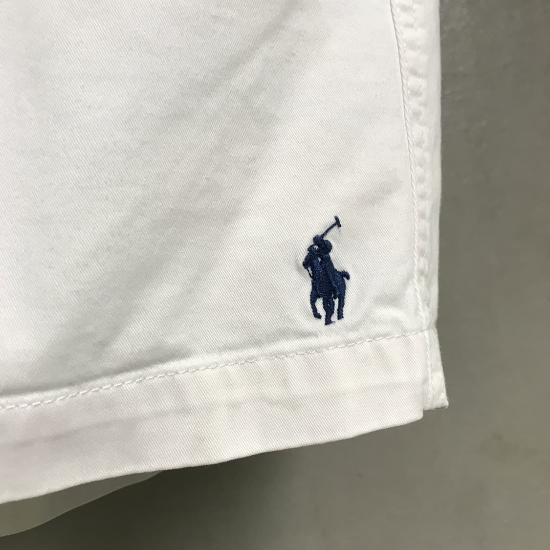 폴로 랄프로렌 QR 포니 반바지 화이트 M 상품이미지4