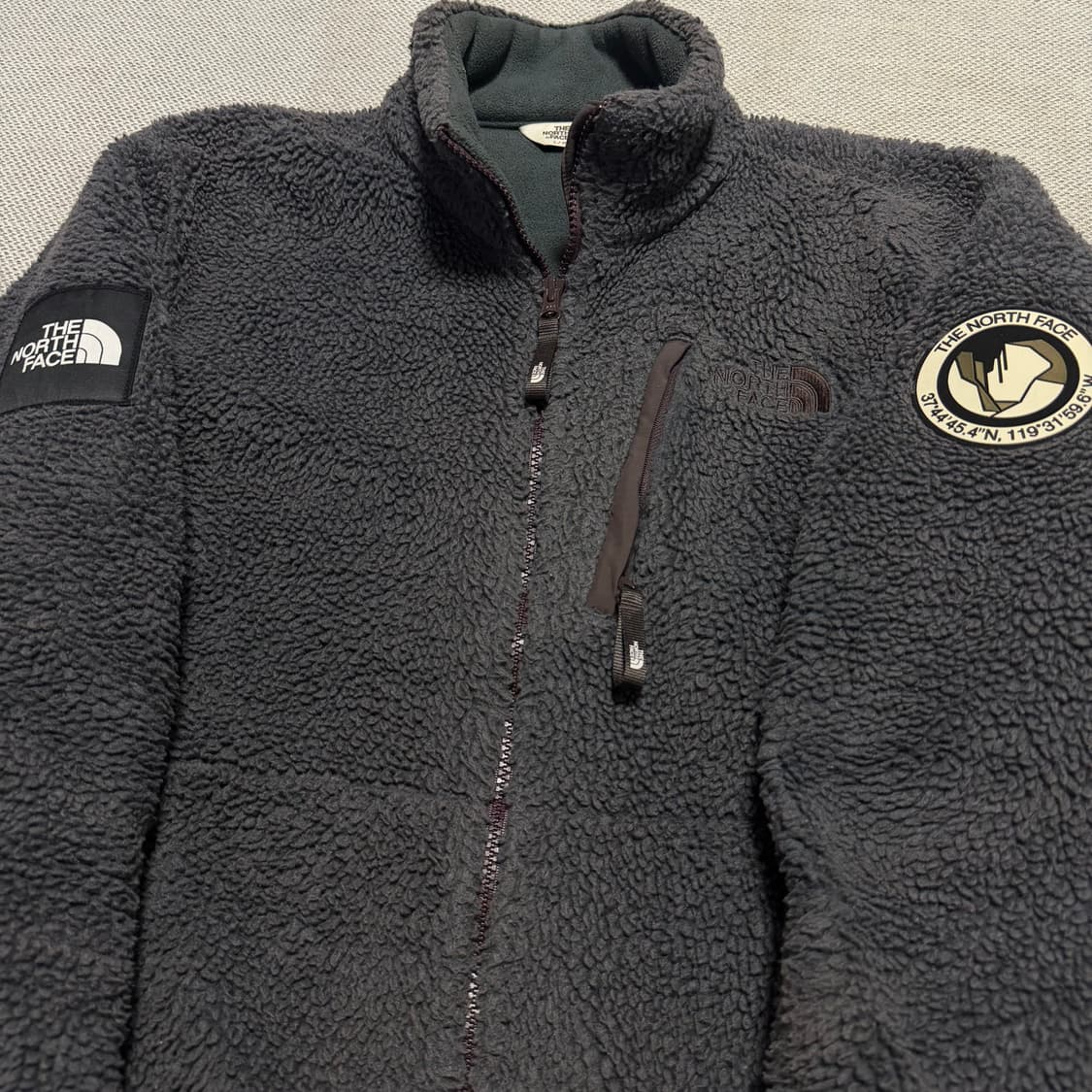 노스페이스 플리스 뽀글이 자켓 상품이미지3