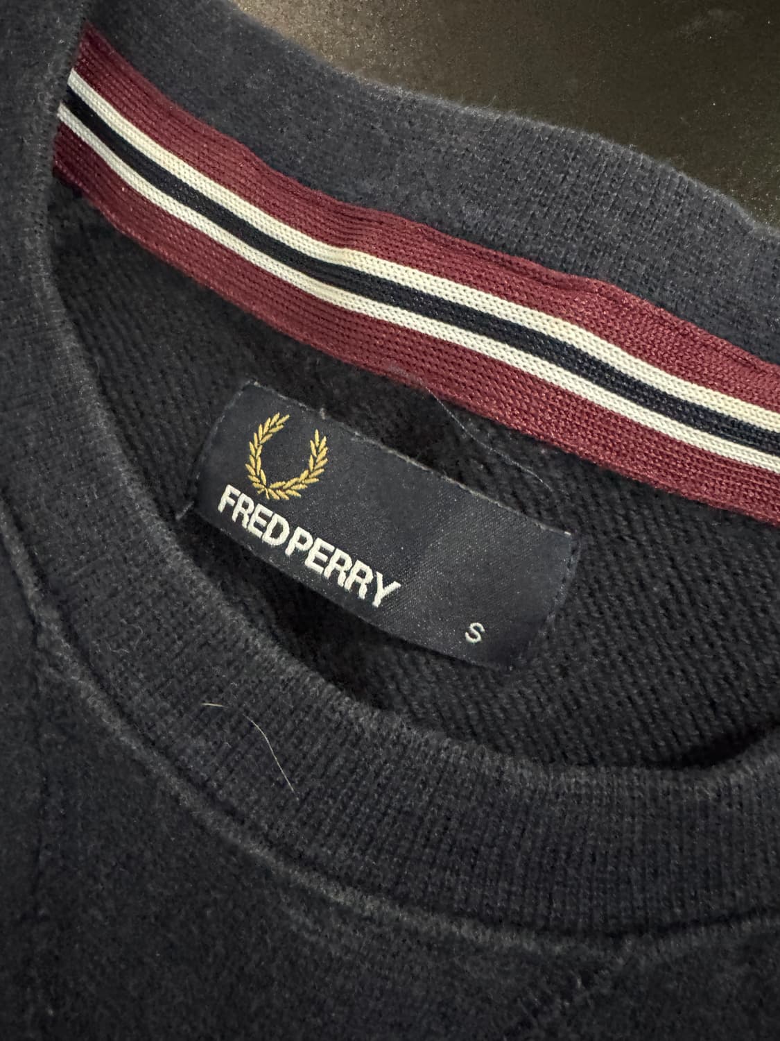 프레드페리 로고 스웻 맨투맨 S~M 네이비 상품이미지3